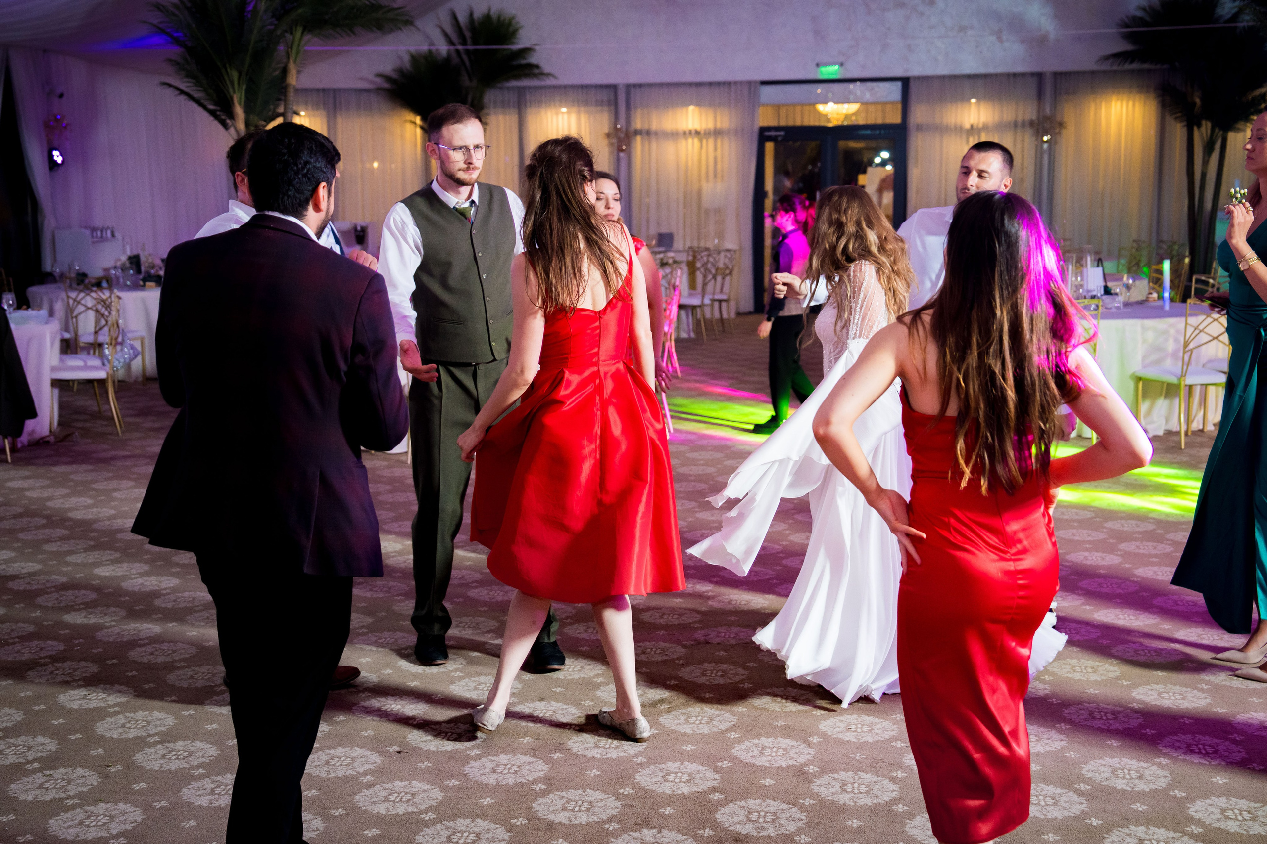 PARTY. Gabriel Florea — Fotograf nuntă București