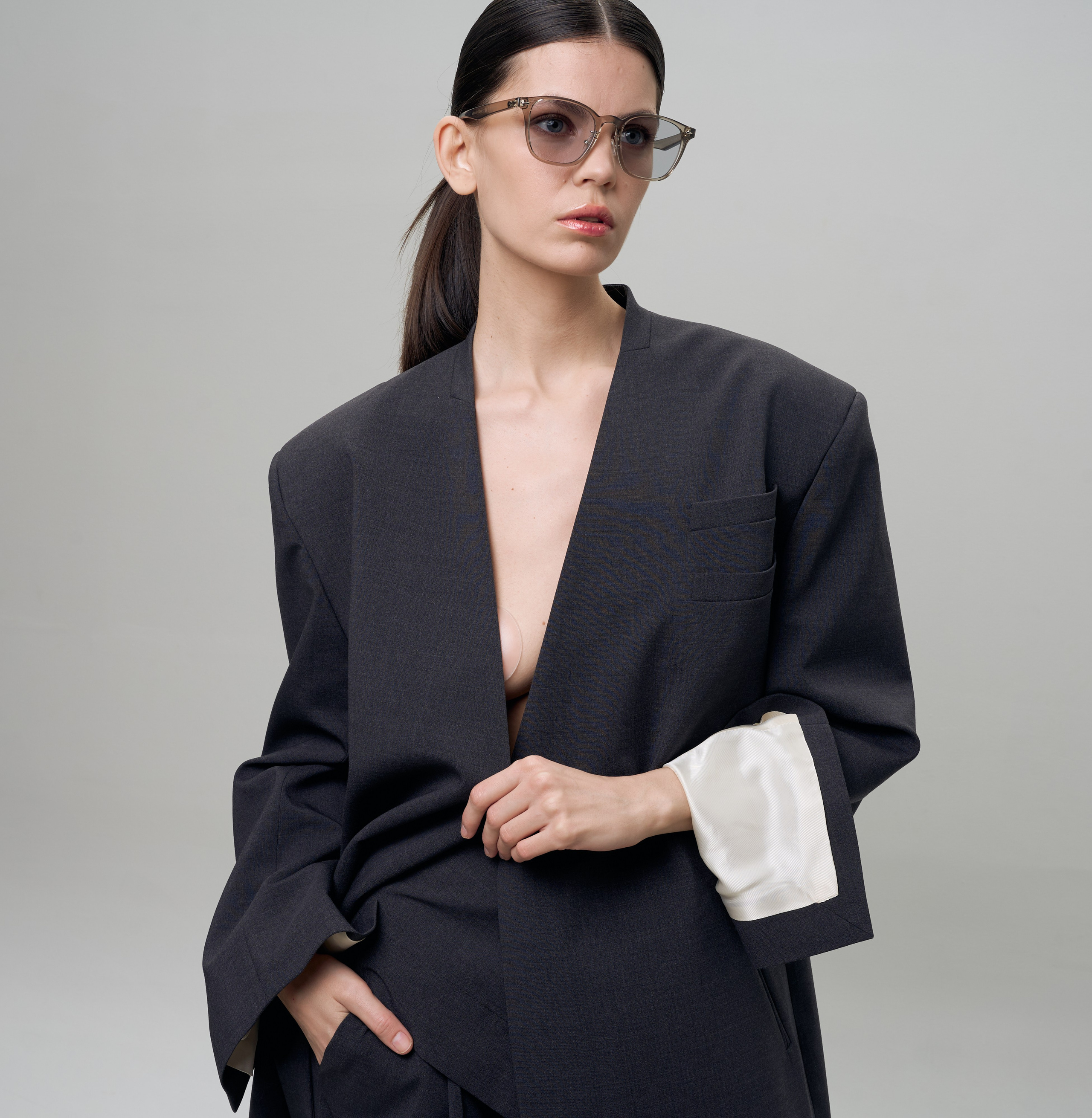 Clothes shoot. Hanna Asaulova — Fashion Photographer in Vilnius | Professional Fashion Photography