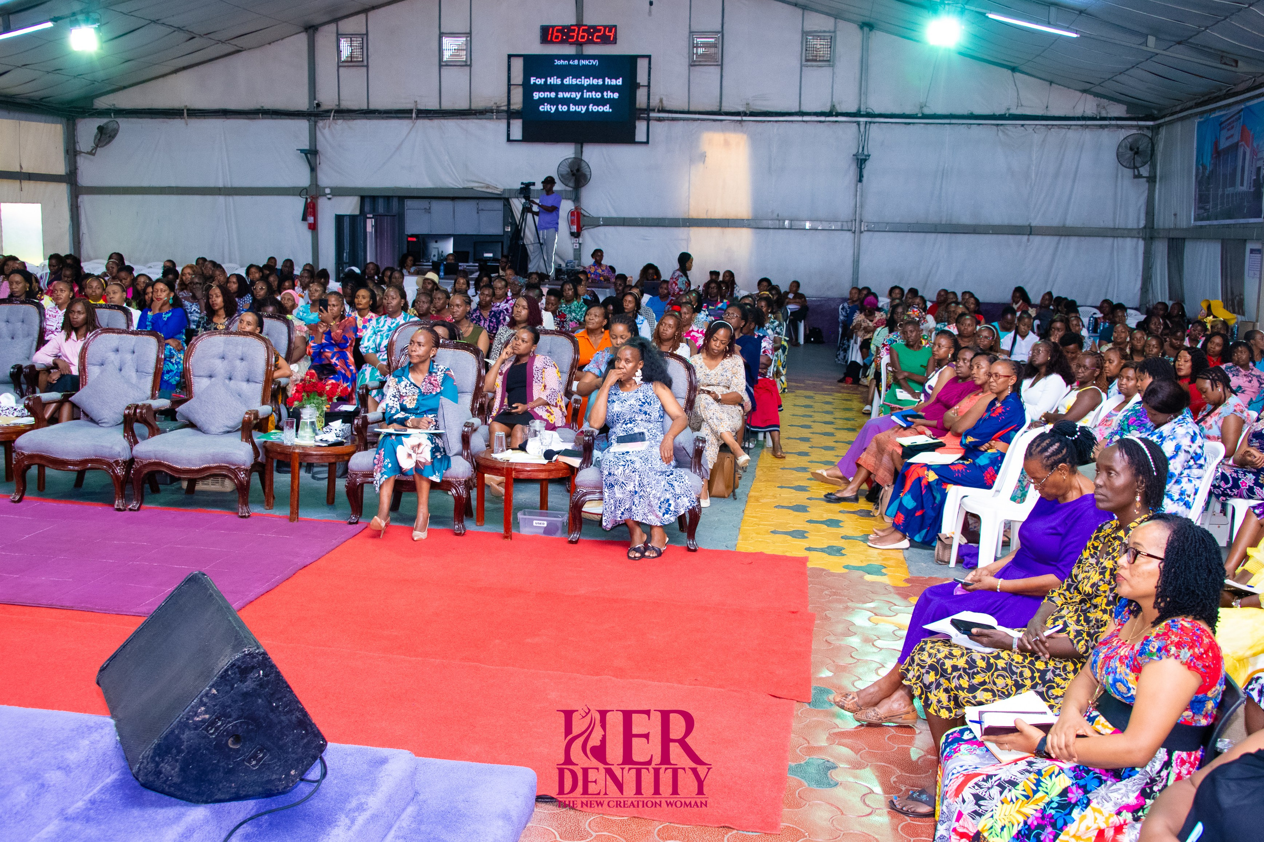 LADIES MINISTRY. Pastor Morris