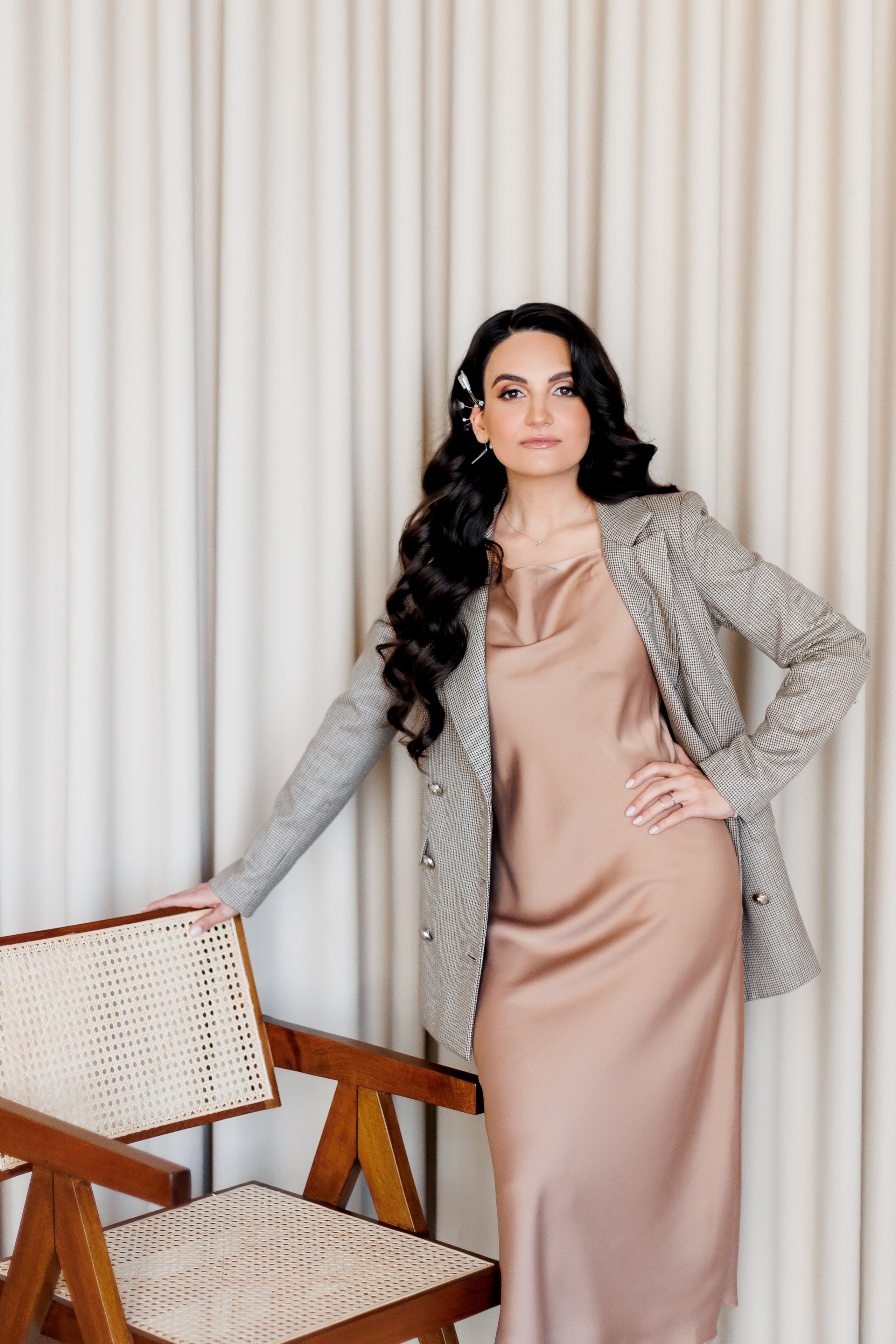 Gretta. Wedding and Family Photograph