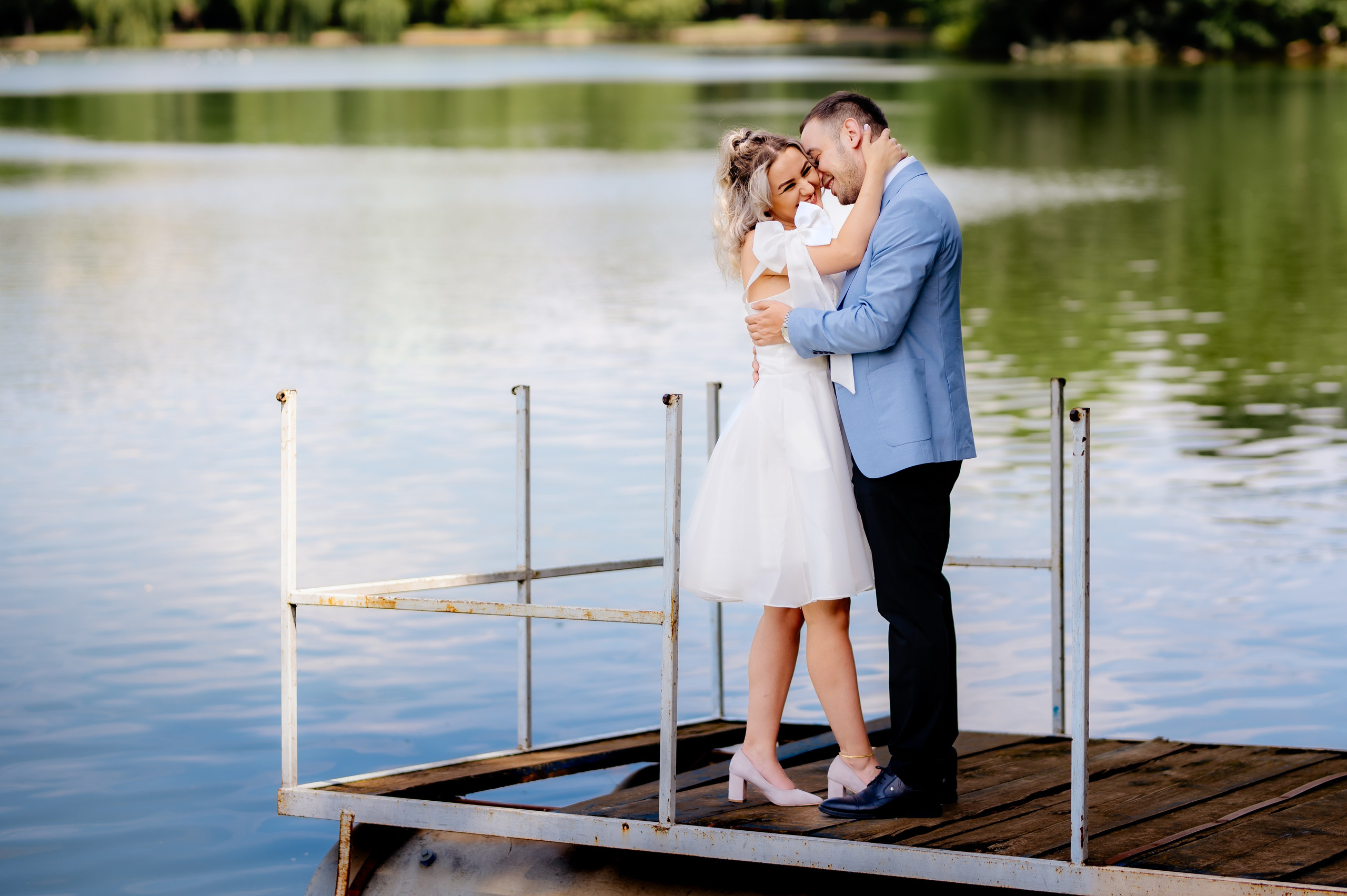 Adelina & Gabriel. Andrei Samuel – Fotograf București | Evenimente, Studio, Imobiliare, Produs