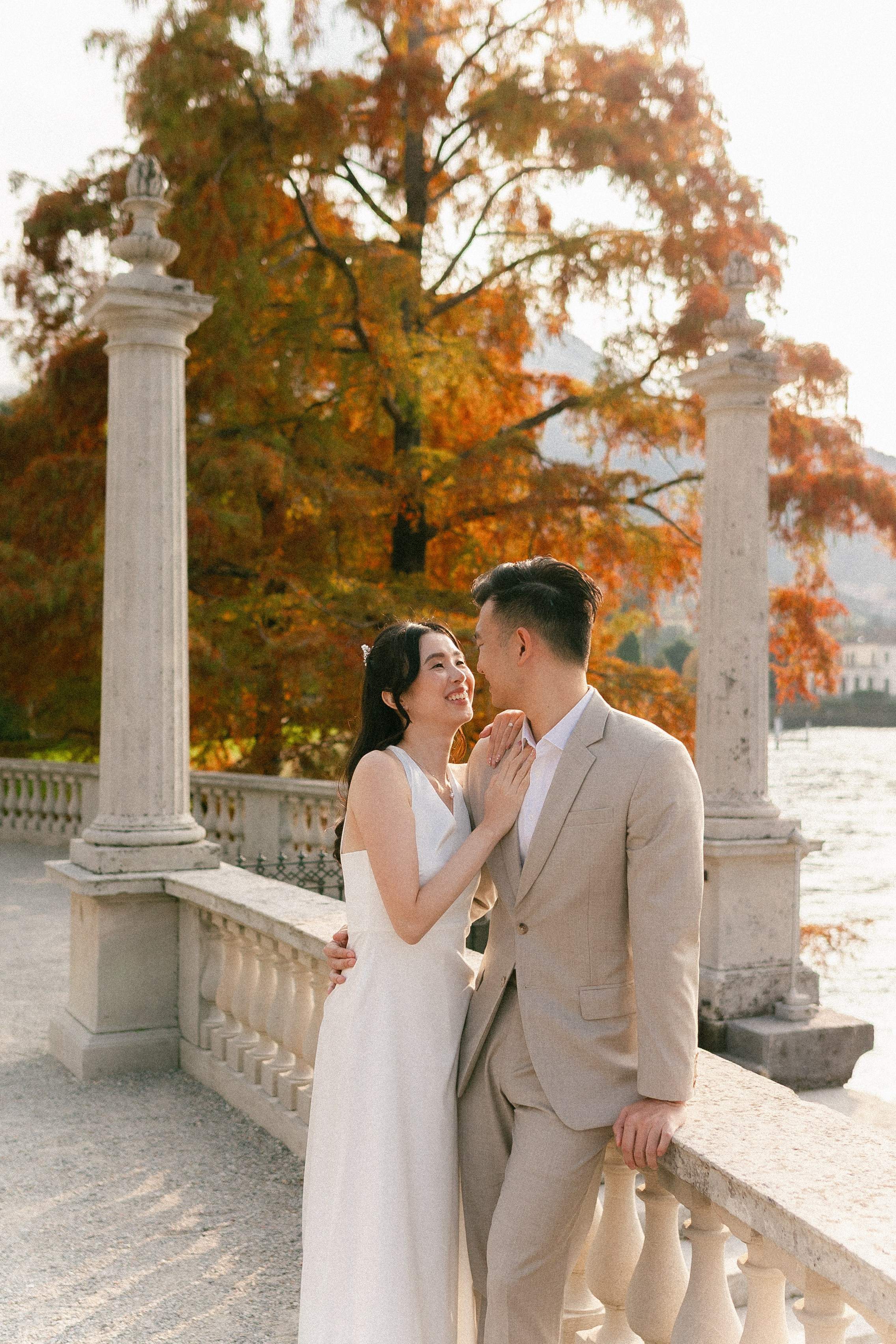 Elopement on Lake Como — Intimate Wedding Photography by Anna Linnik. Photographer in Italy Anna Linnik