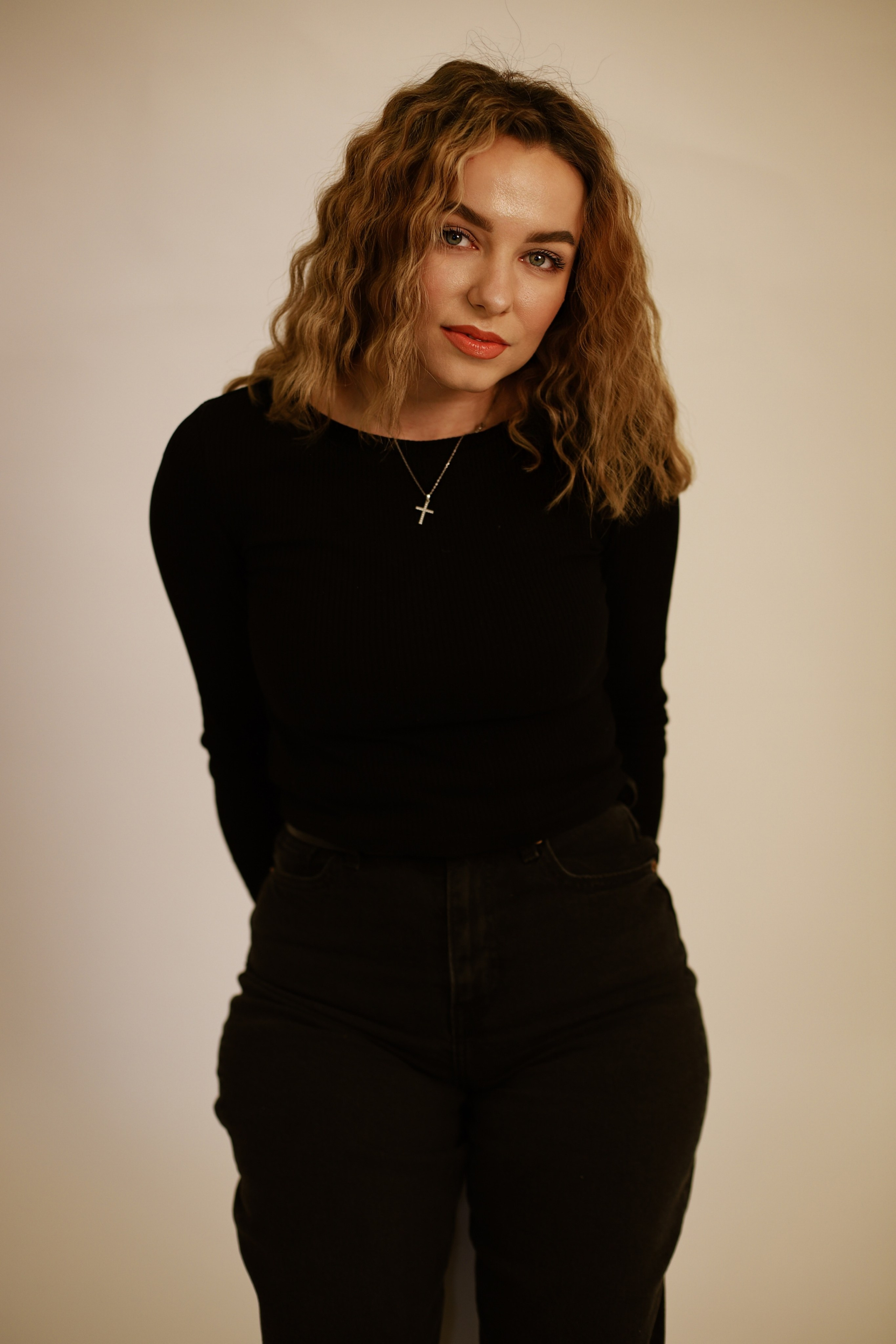 Alexandra Egorova. VALERIIA VIUNOVA individual shooting\love story\event\brand