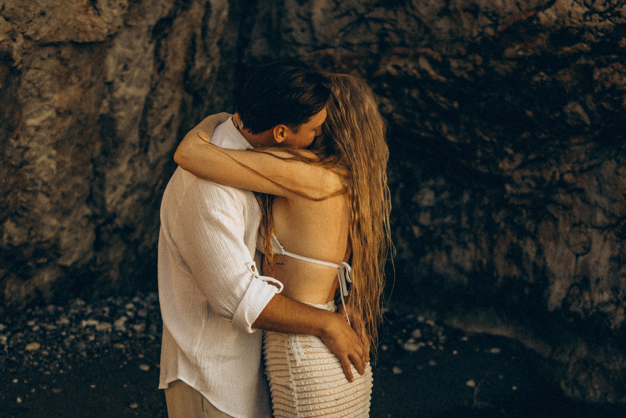 Рассветная фотосессия love story в Кемере. Wedding & Event Planner