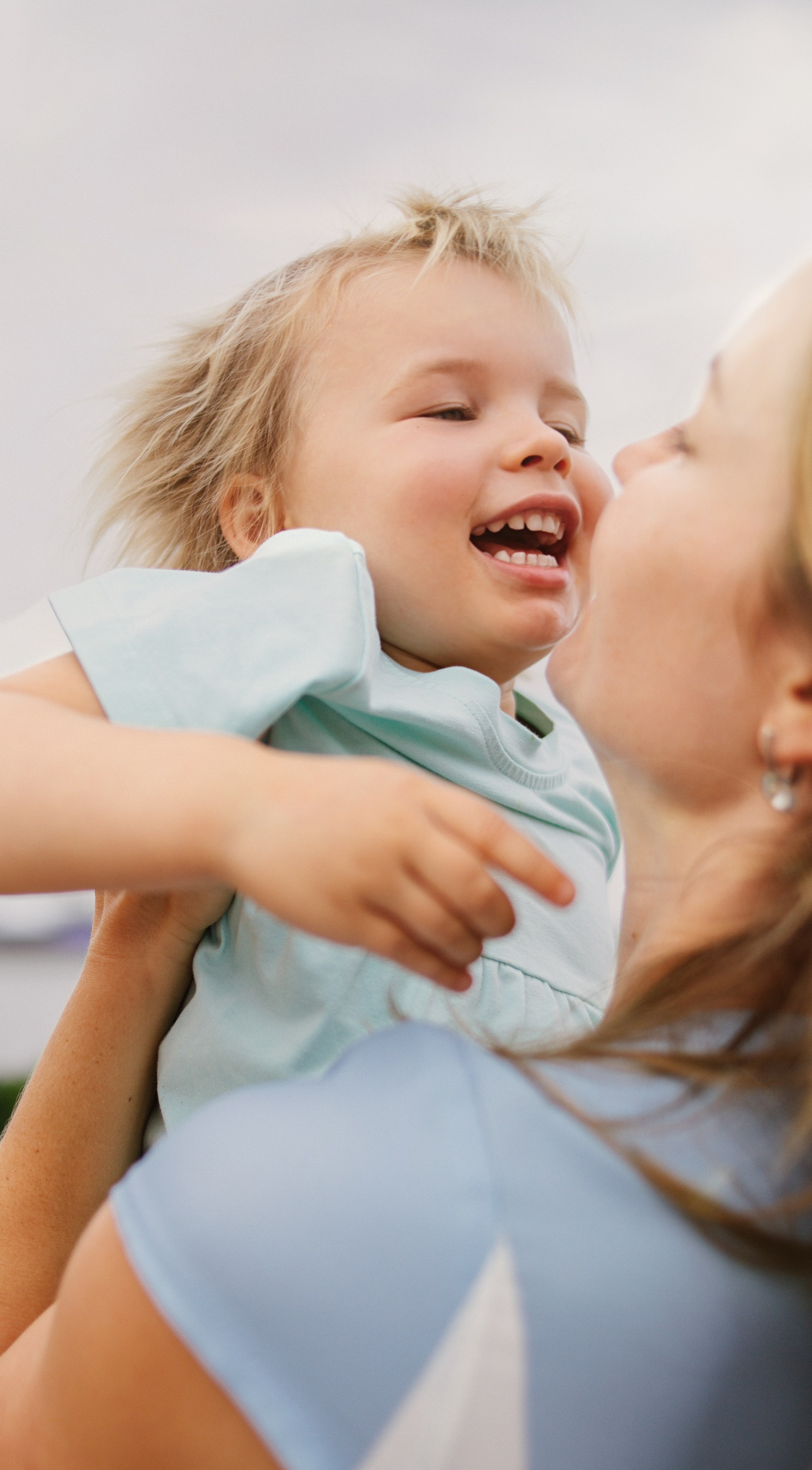 Aniversário do 1 ano. Fotógrafo de família e crianças