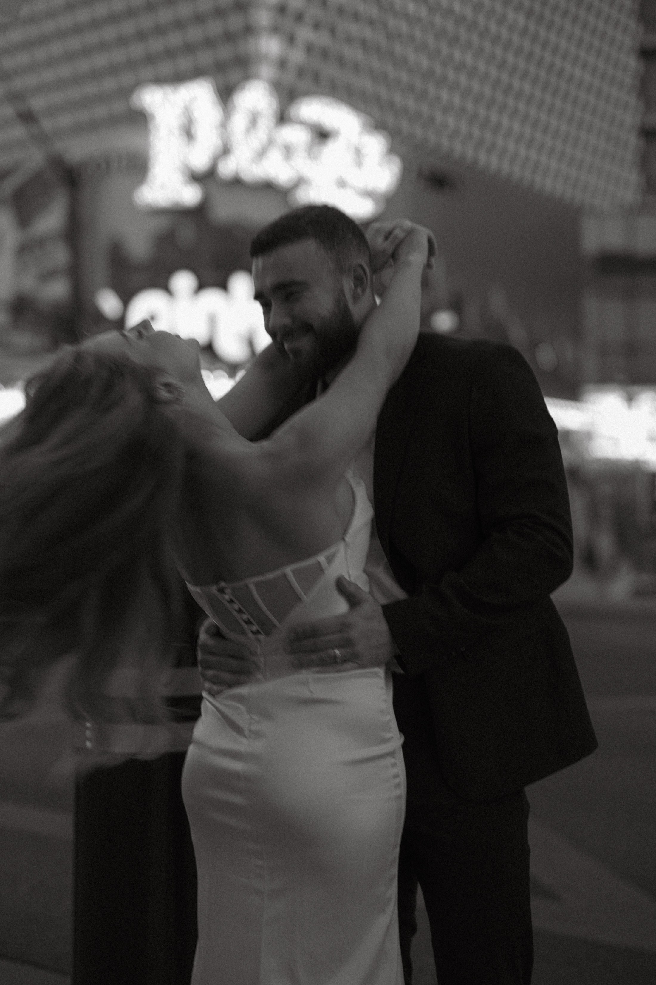 Anna&Vlad. Wedding & elopement photographer Viktoriya Kravtsov. Las Vegas