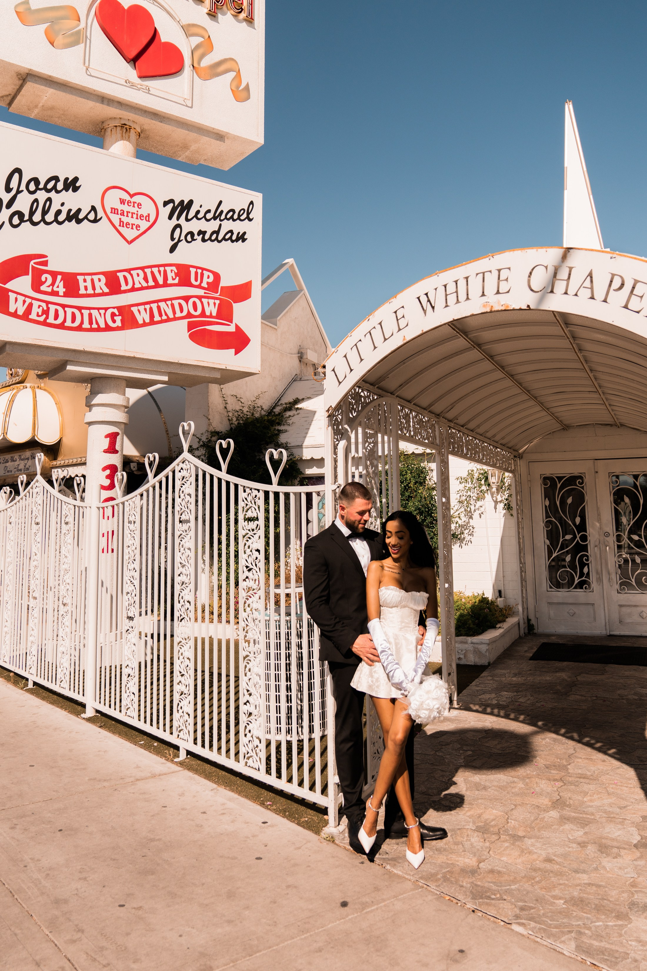 S&C. Wedding & elopement photographer Viktoriya Kravtsov. Las Vegas