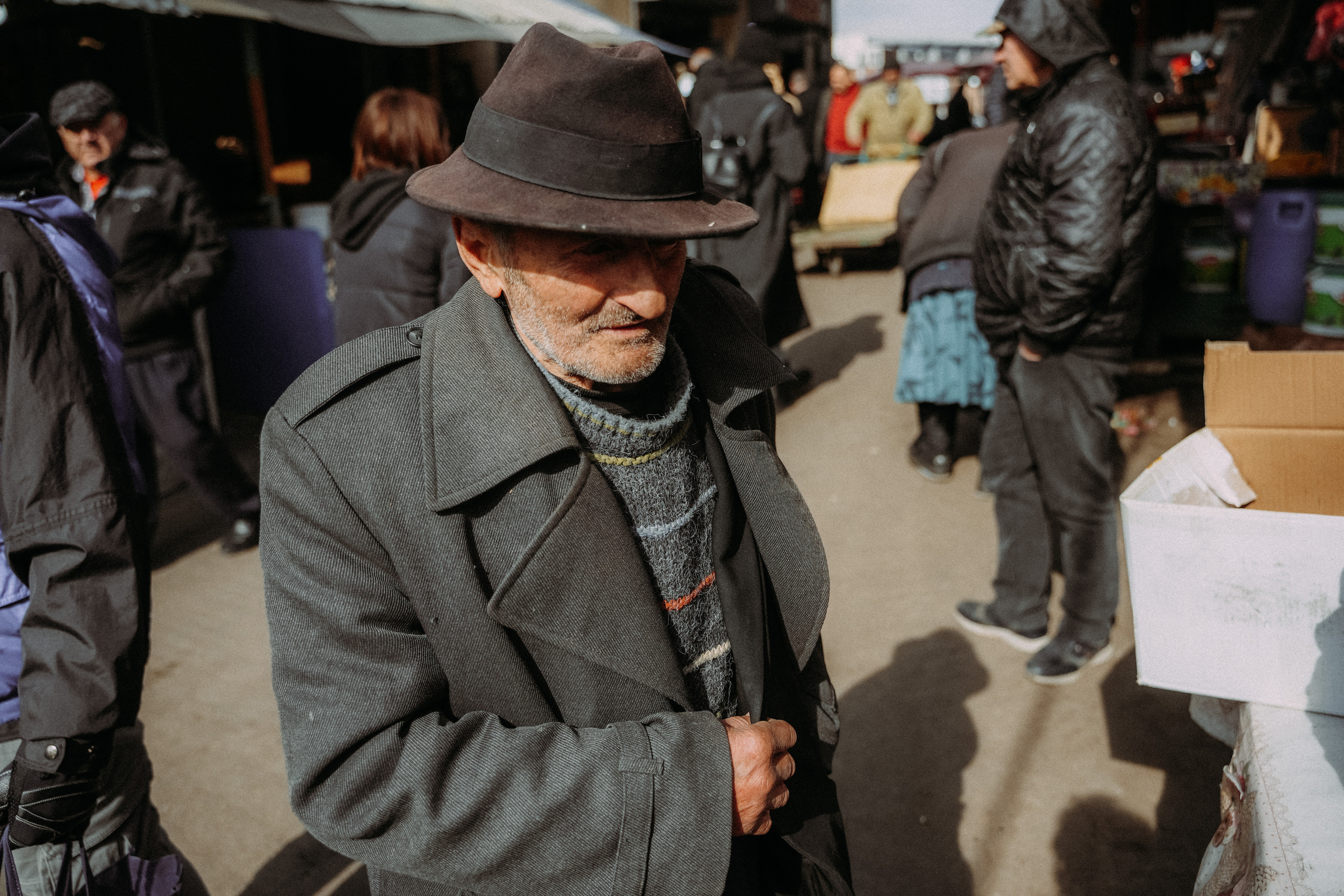 ТБИЛИСИ 2023-2024. Стрит-фотография, полная абсурда, идиотизма и красоты