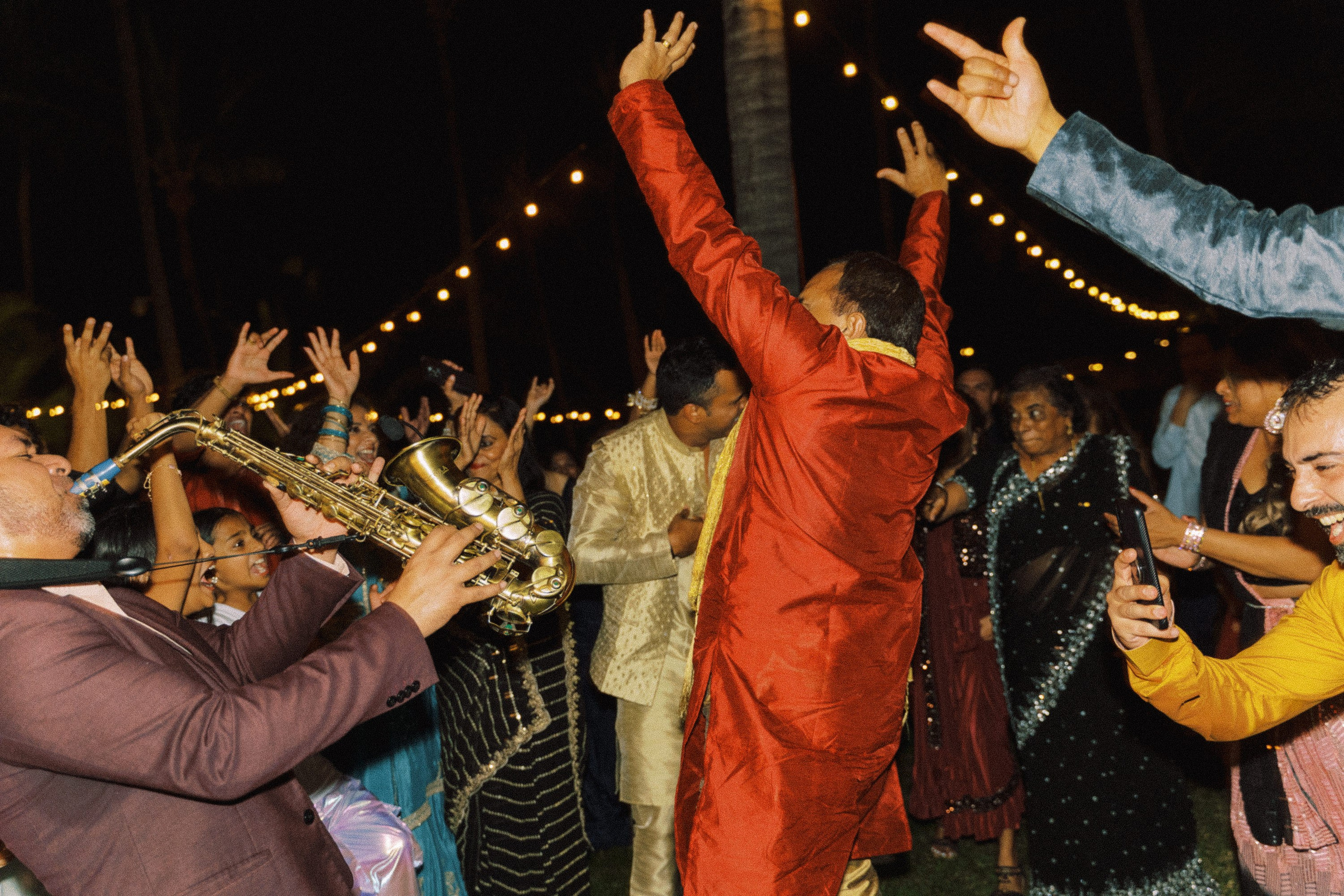 Jannet & Shan wedding in Sayulita church. Sayulita Wedding Photographer, Puerto Vallarta, Cabo