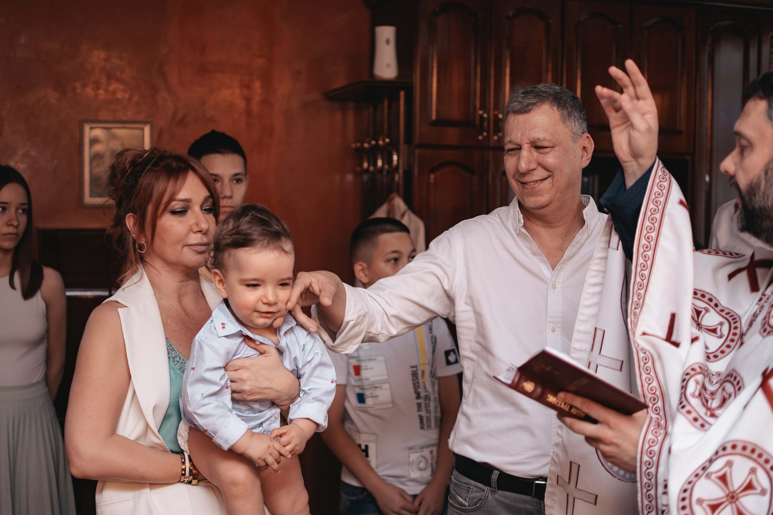 Lazar, krštenje i rođendan. BambinaaPhotography