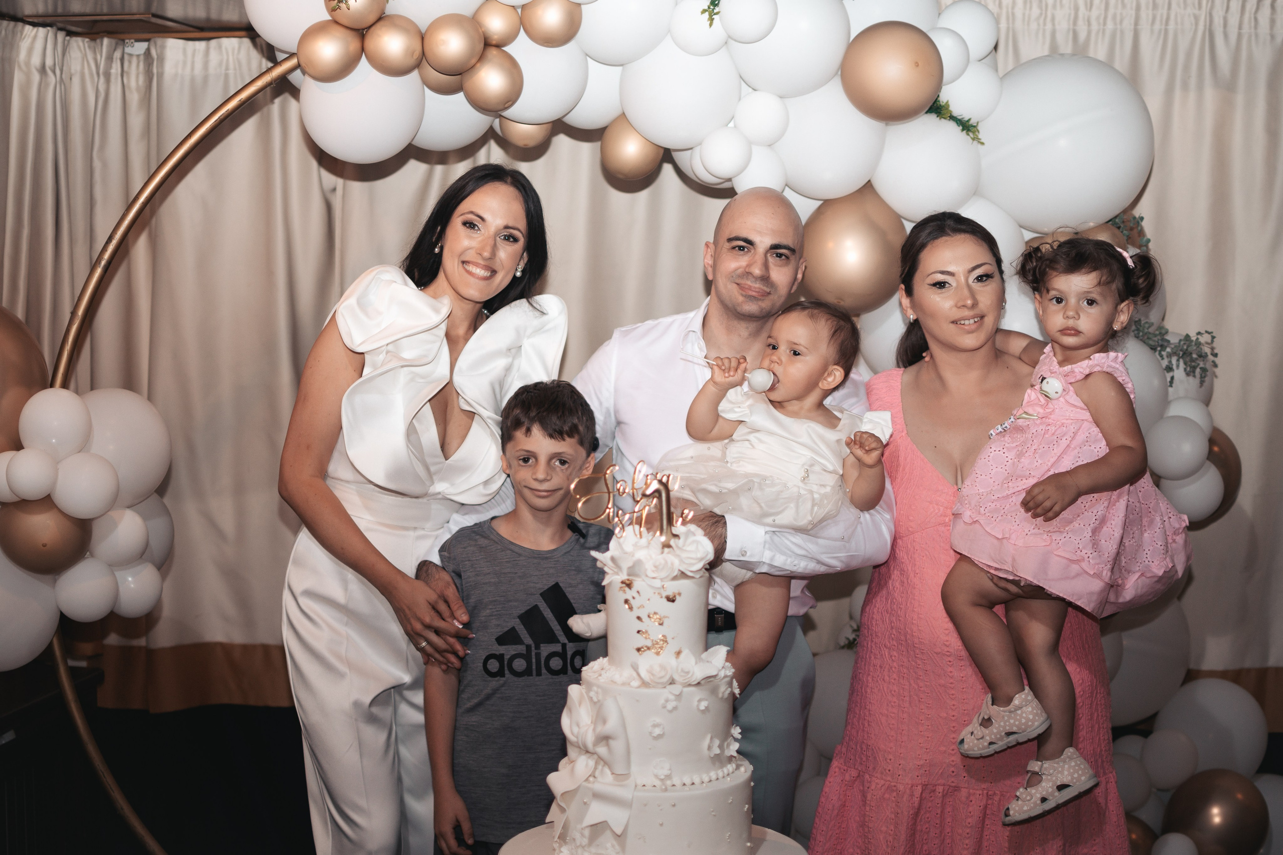 Sofija, krštenje i rođendan. BambinaaPhotography