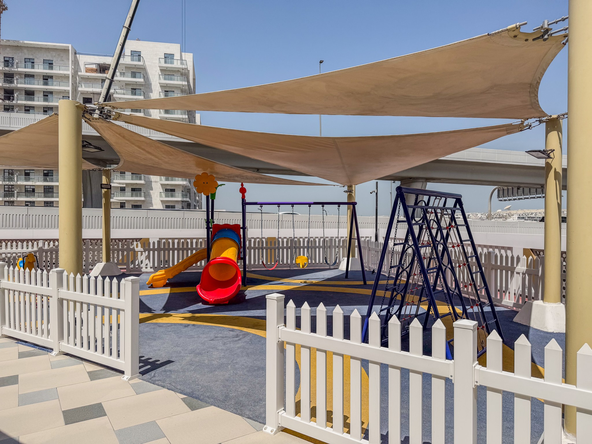 Gemz by Danube. Zakhar Leshkov Photo