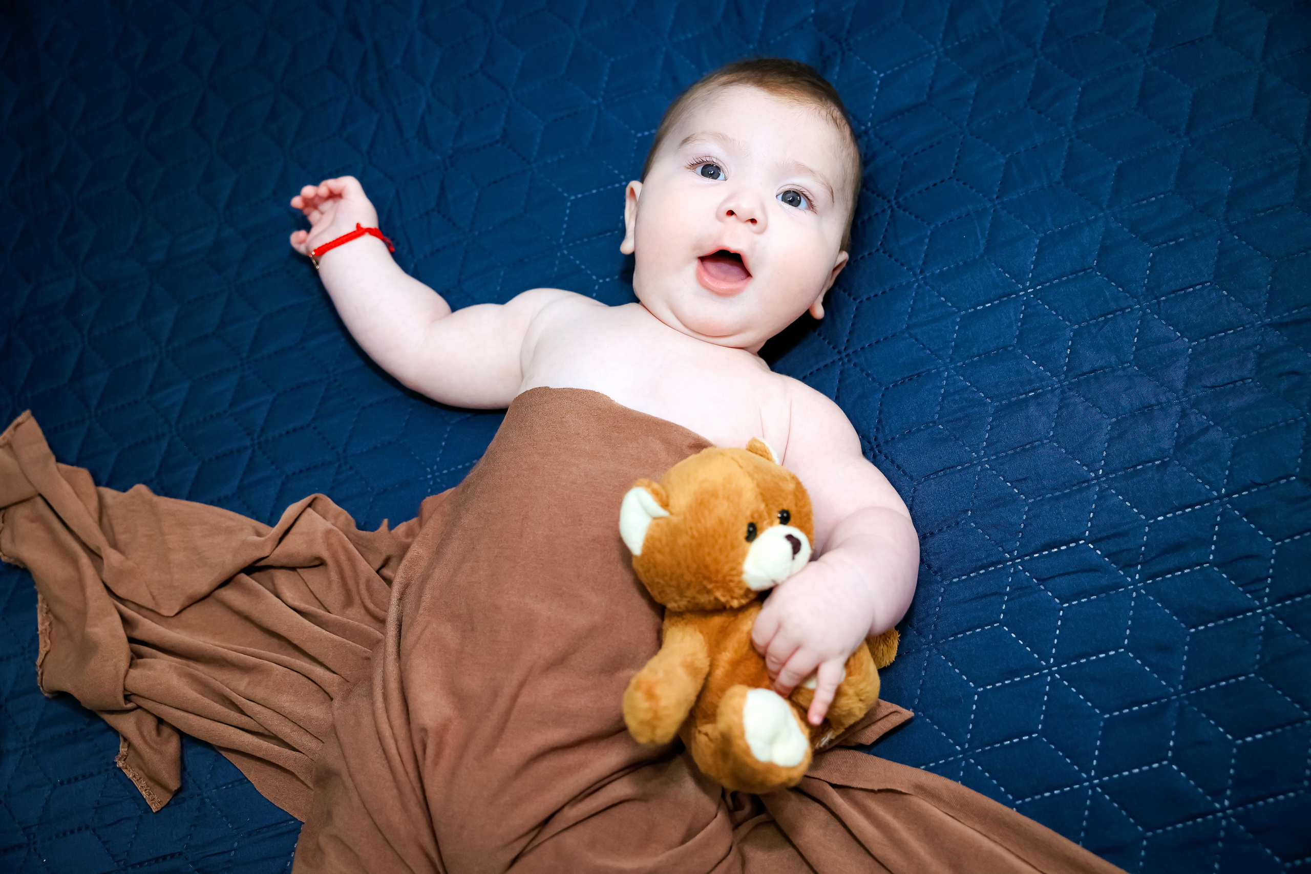 Andrei Damian. Moments By Gub