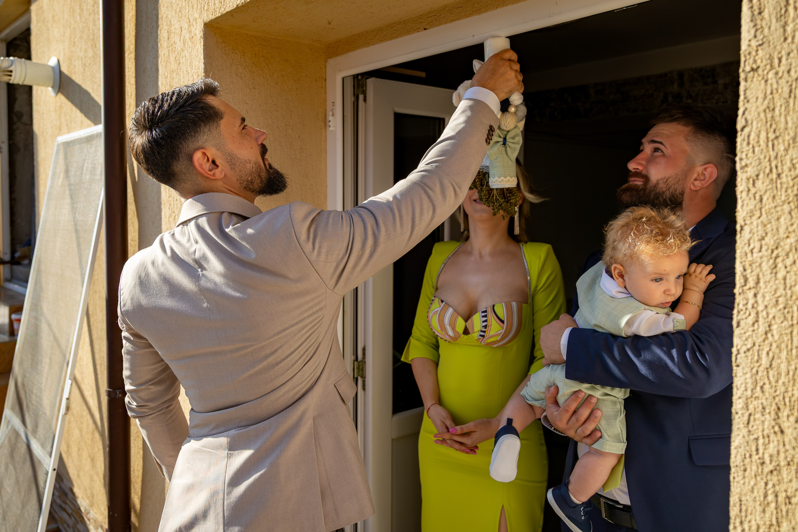 Eric Ionut. Moments By Gub