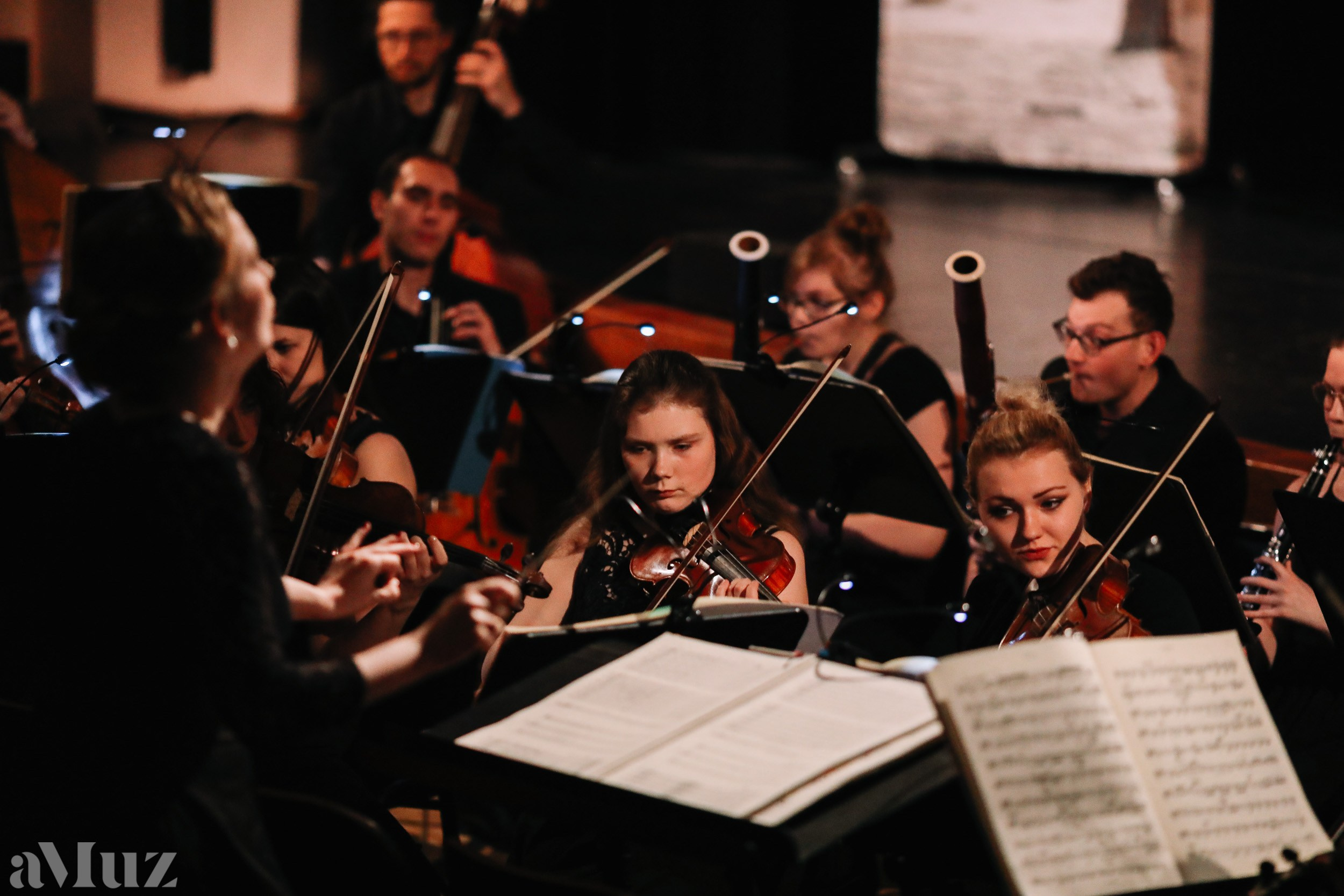 Opera Łąkowa. Fotograf Ślubny Warszawa - Sesje Biznesowe Rodzinne Eventy