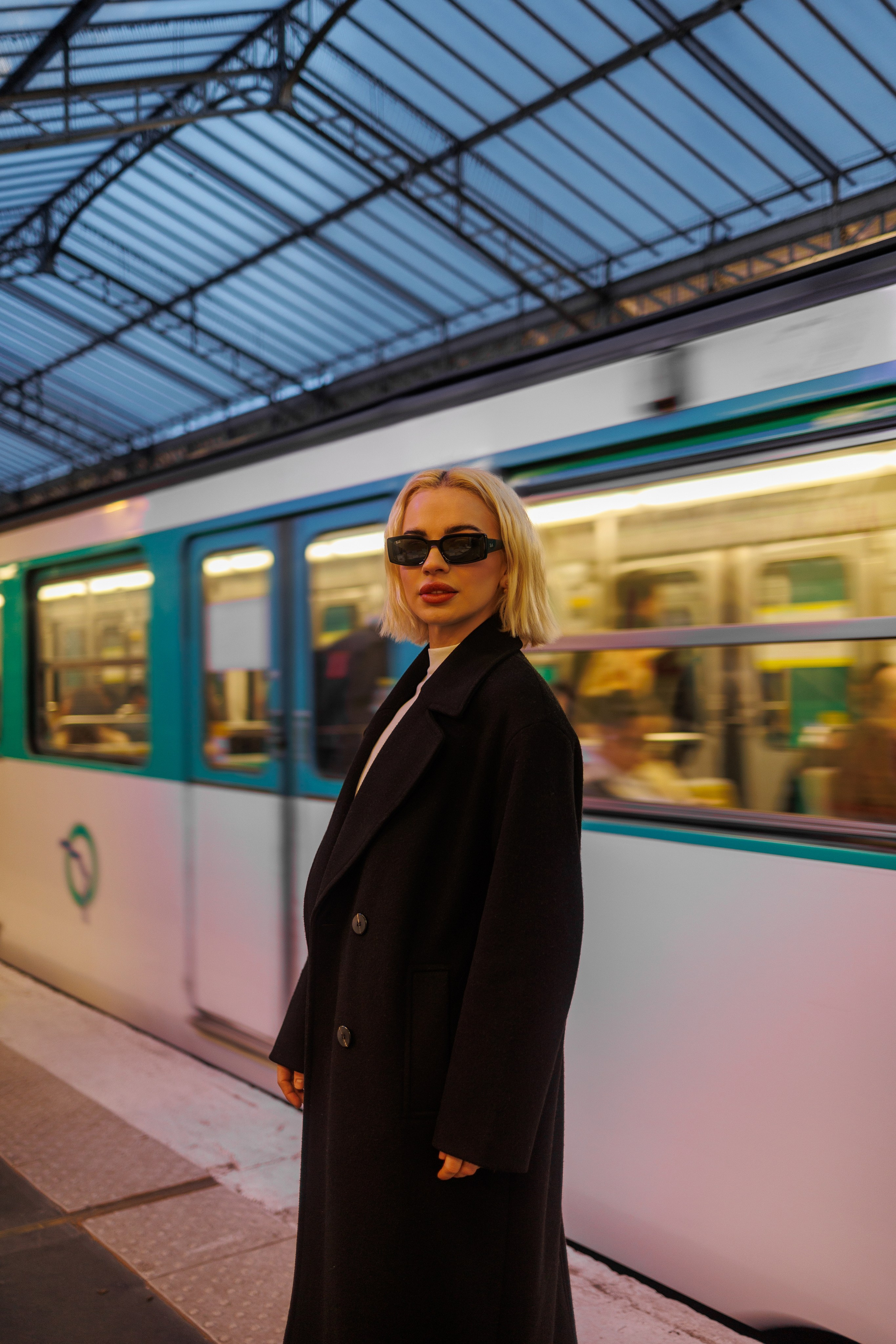 Model (JULIA). Eni’s Photo