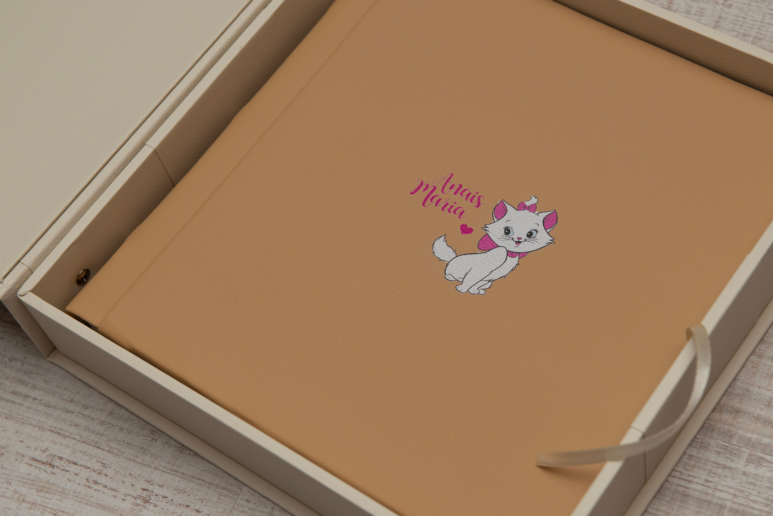 Albume Bogdan Palenciuc