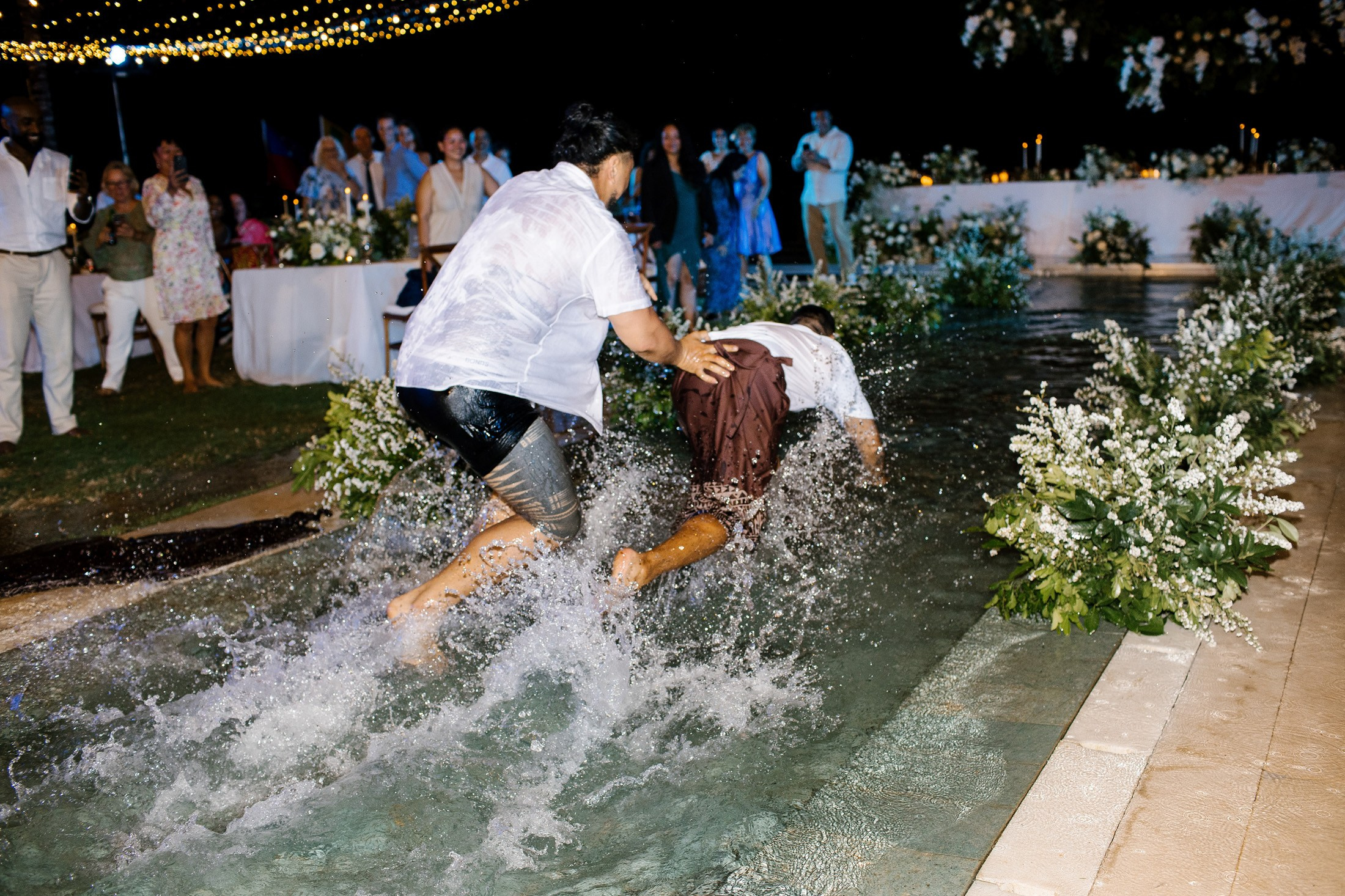 Big funny wedding with guests in paradise Bali island. Get.it.feel — Aesthetic Photography and Videography