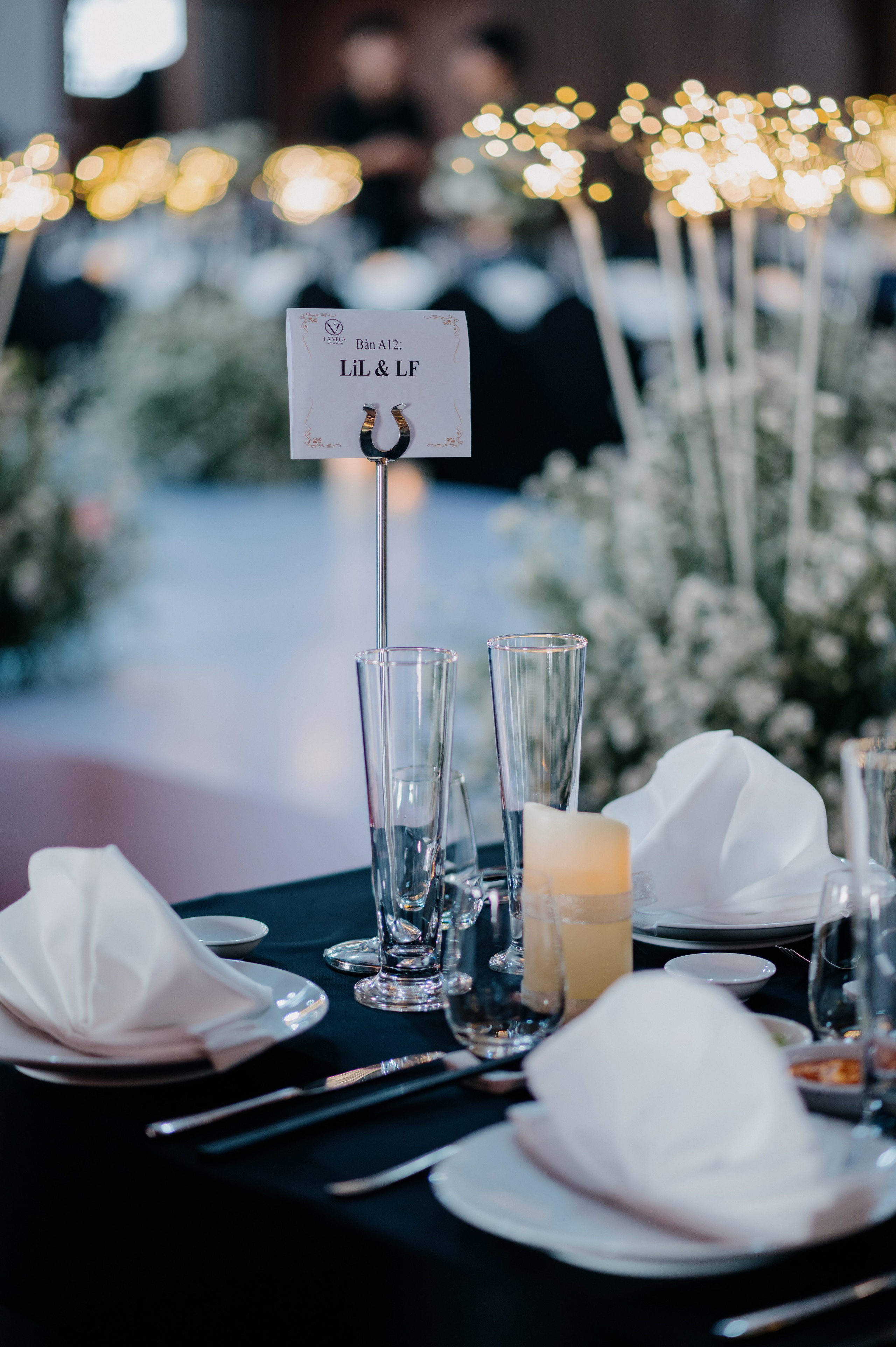 KHANG & QUYEN / Lavela Hotel. Saigon Wedding Present | Art Beyond Moments