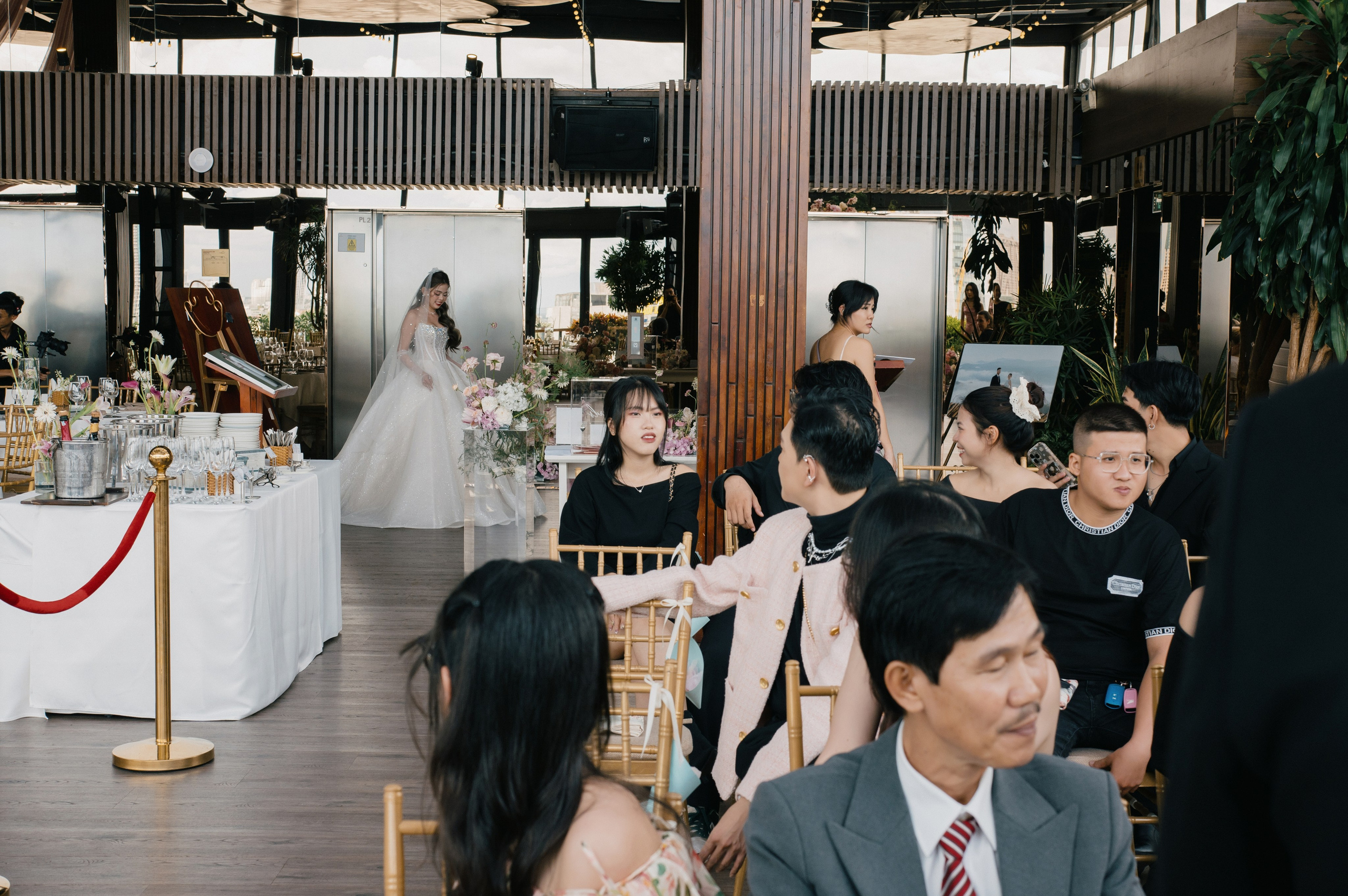 D & K / Wedding Journalism. Nhiếp ảnh gia đám cưới hàng đầu tại Thành Phố Hồ Chí Minh