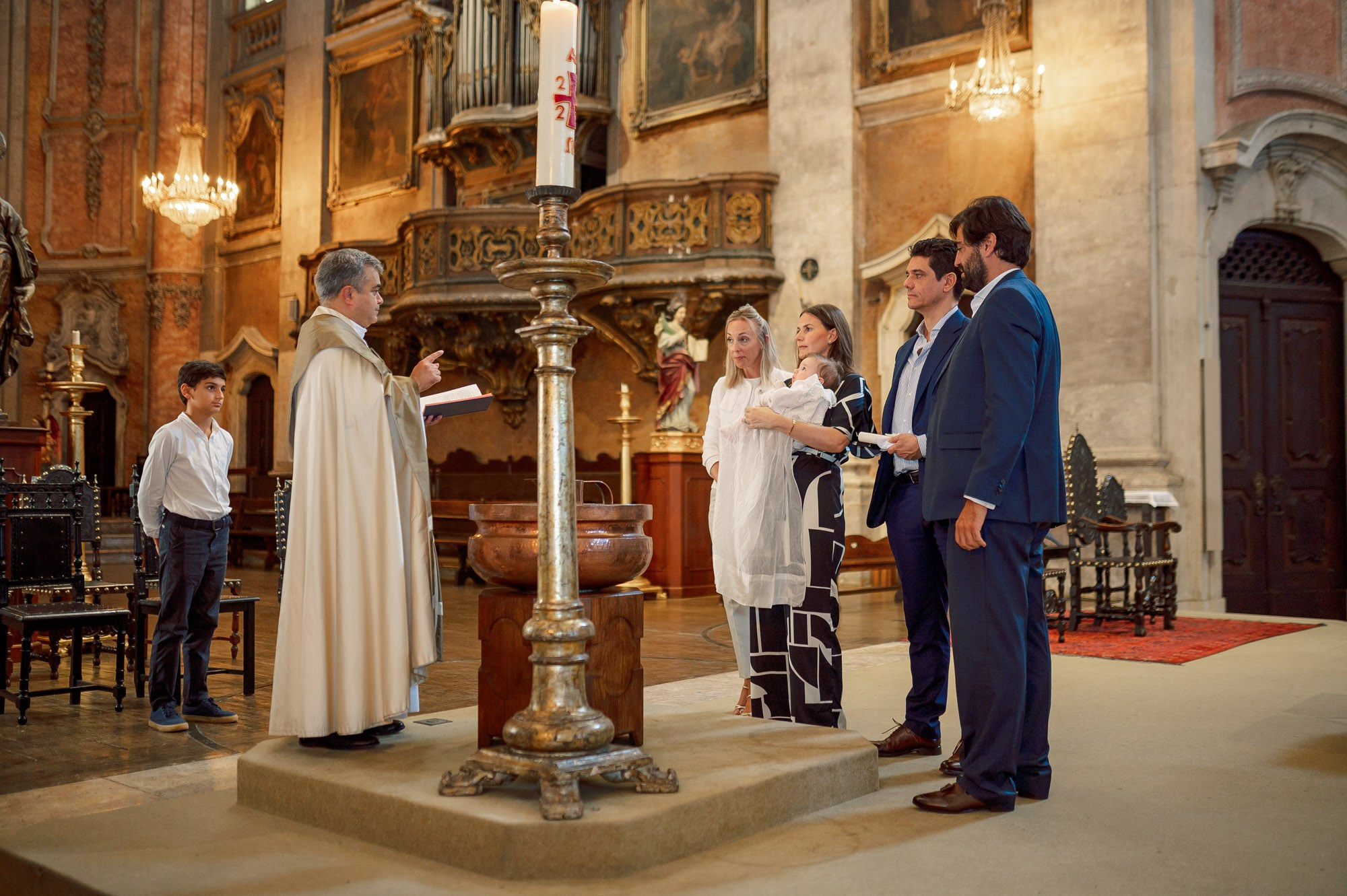 photography of a Catholic baptism in Lisbon