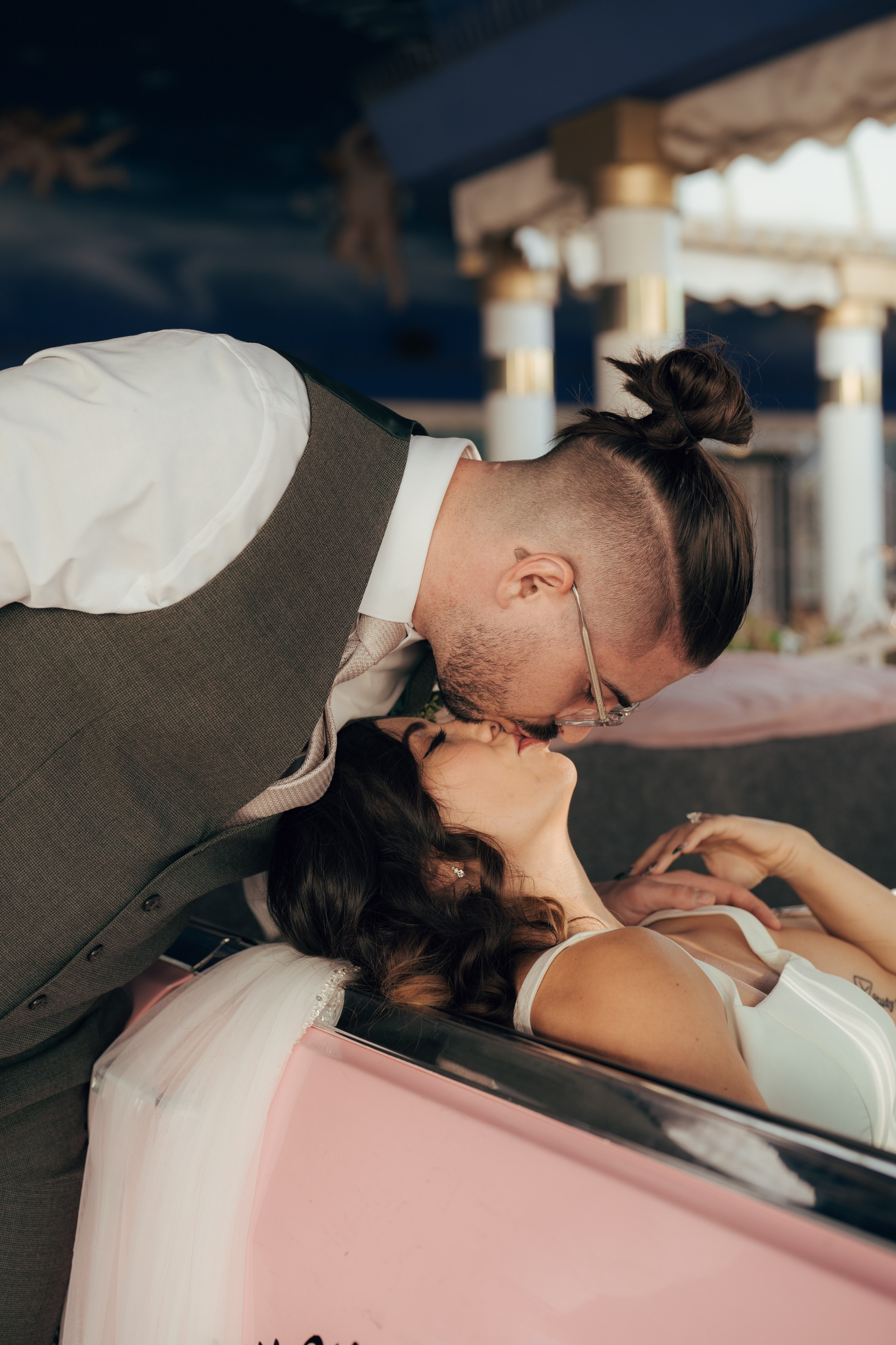 Evan&Jessica. Wedding & elopement photographer Viktoriya Kravtsov. Las Vegas