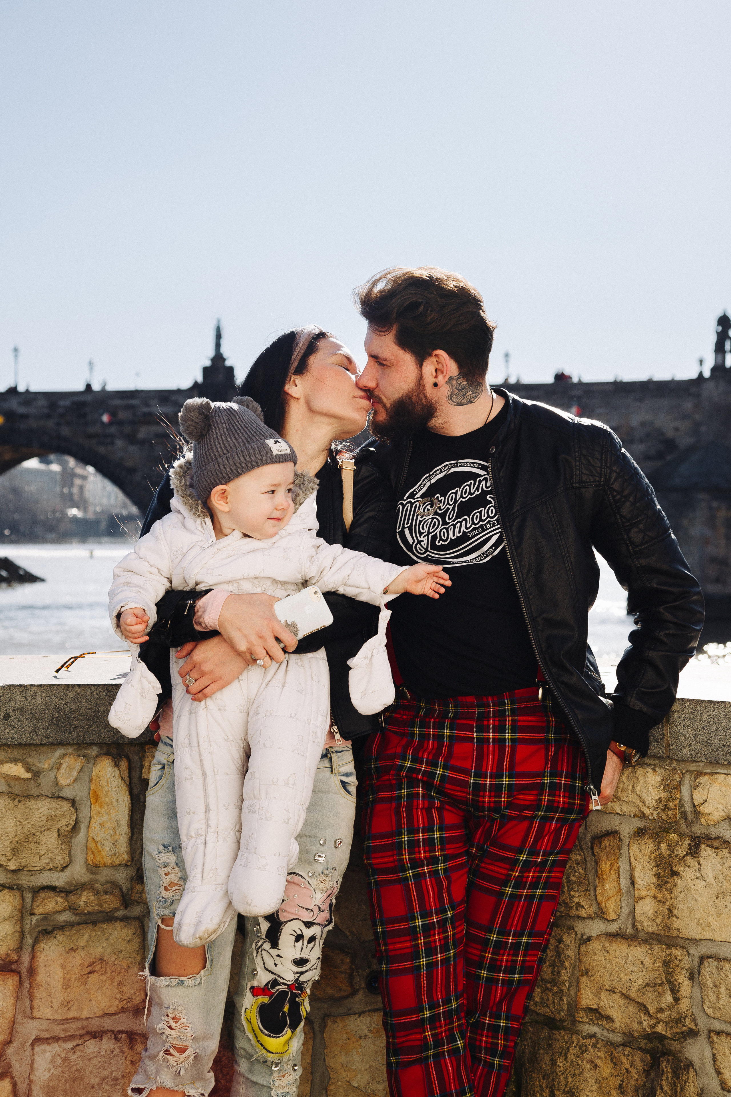 Nika, Nicol & Kolya. Photographer in Prague for tourists