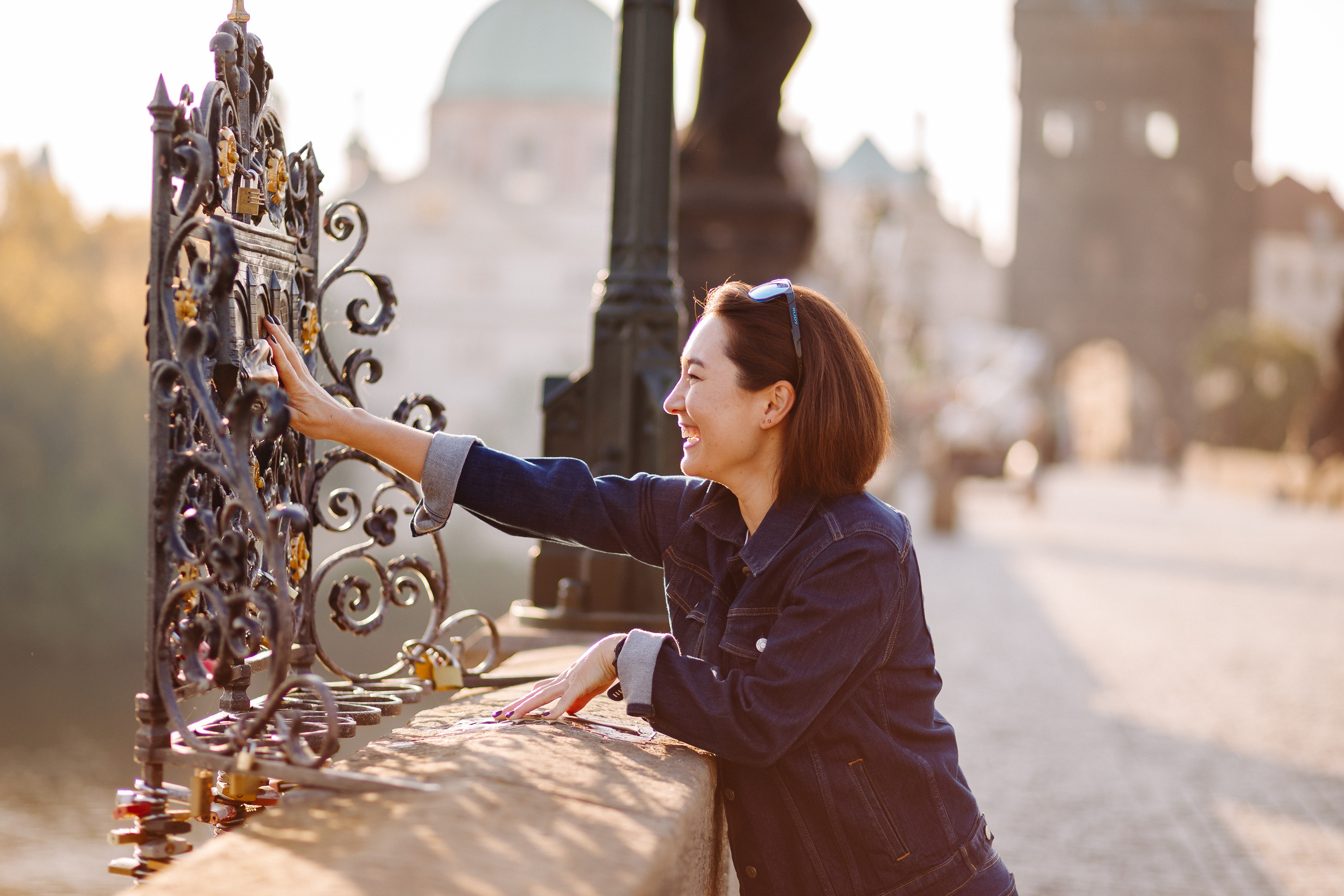 Gulmiras photoshoot. Photographer in Prague for tourists