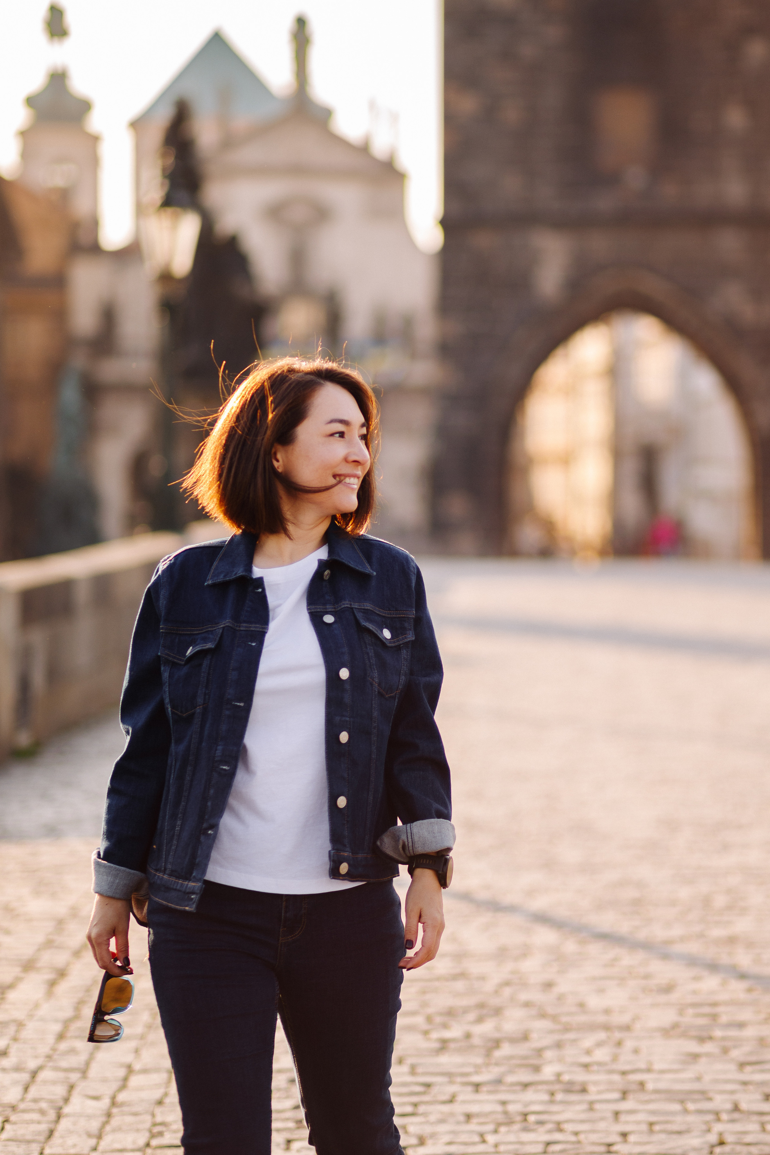 Gulmiras photoshoot. Photographer in Prague for tourists