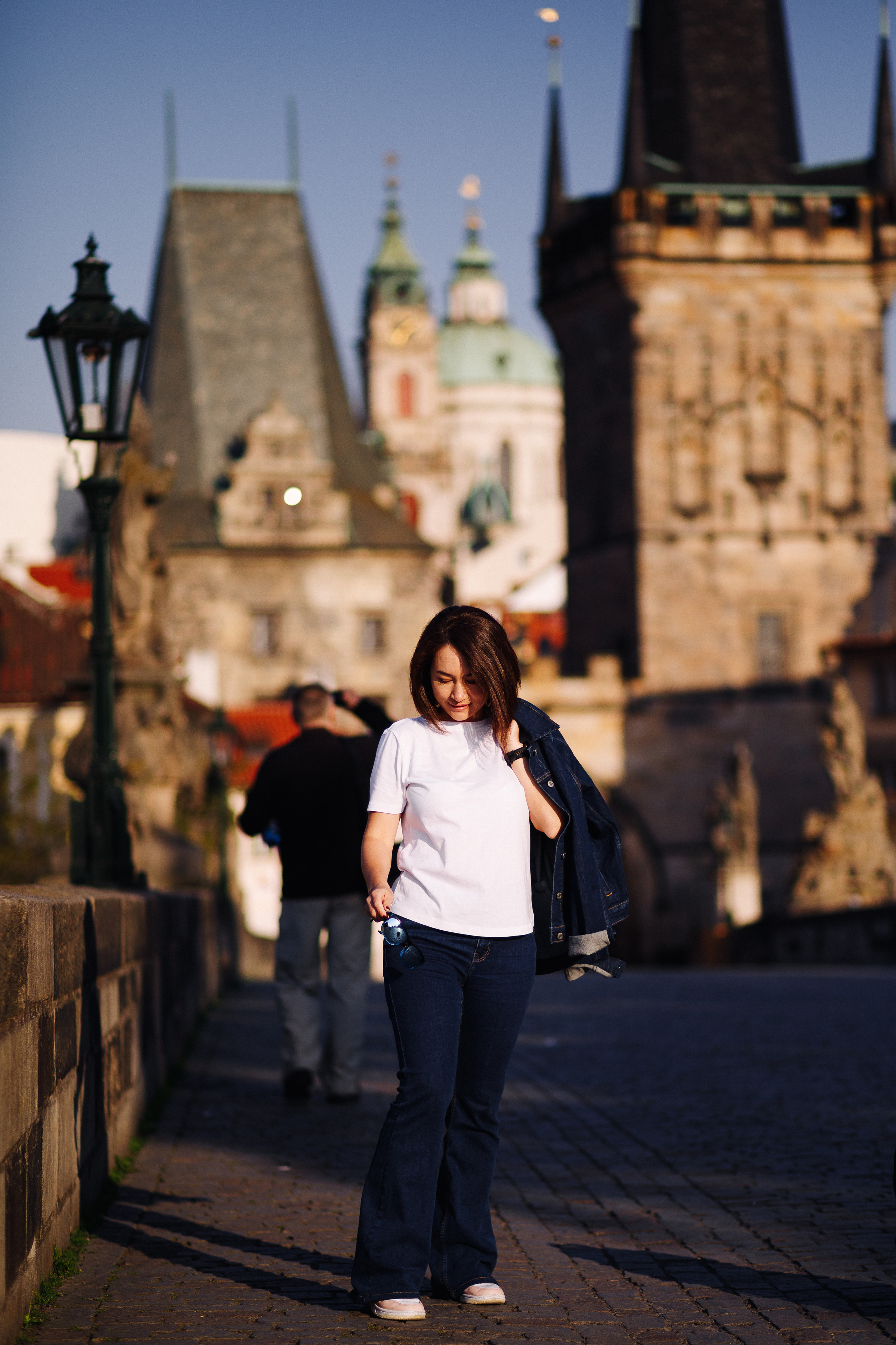 Gulmiras photoshoot. Photographer in Prague for tourists