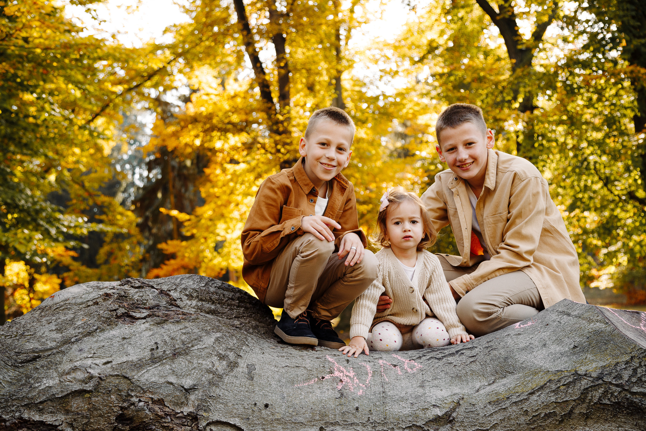 Olga, Victor & kids. Photographer in Prague for tourists