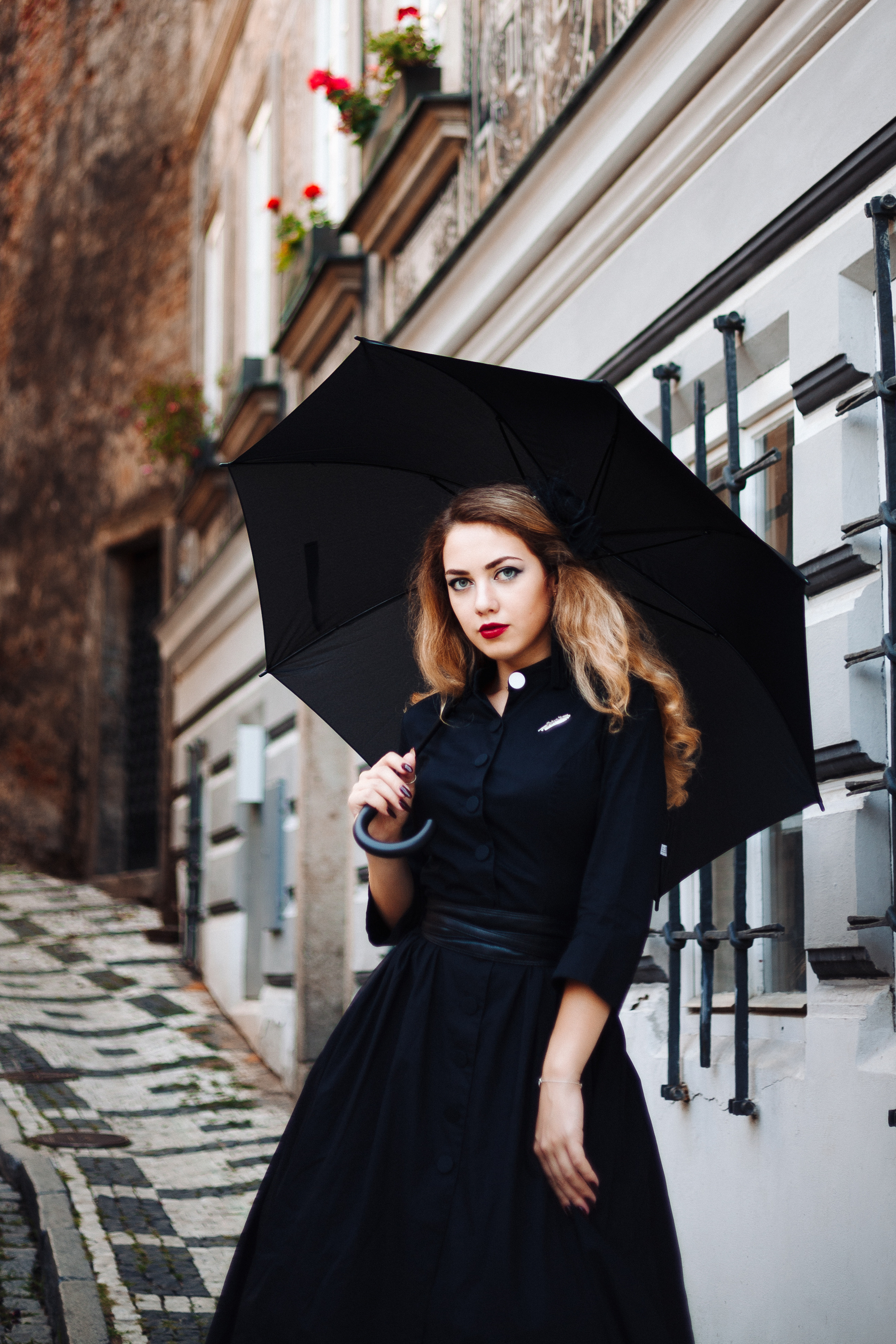 Victoria. Photographer in Prague for tourists