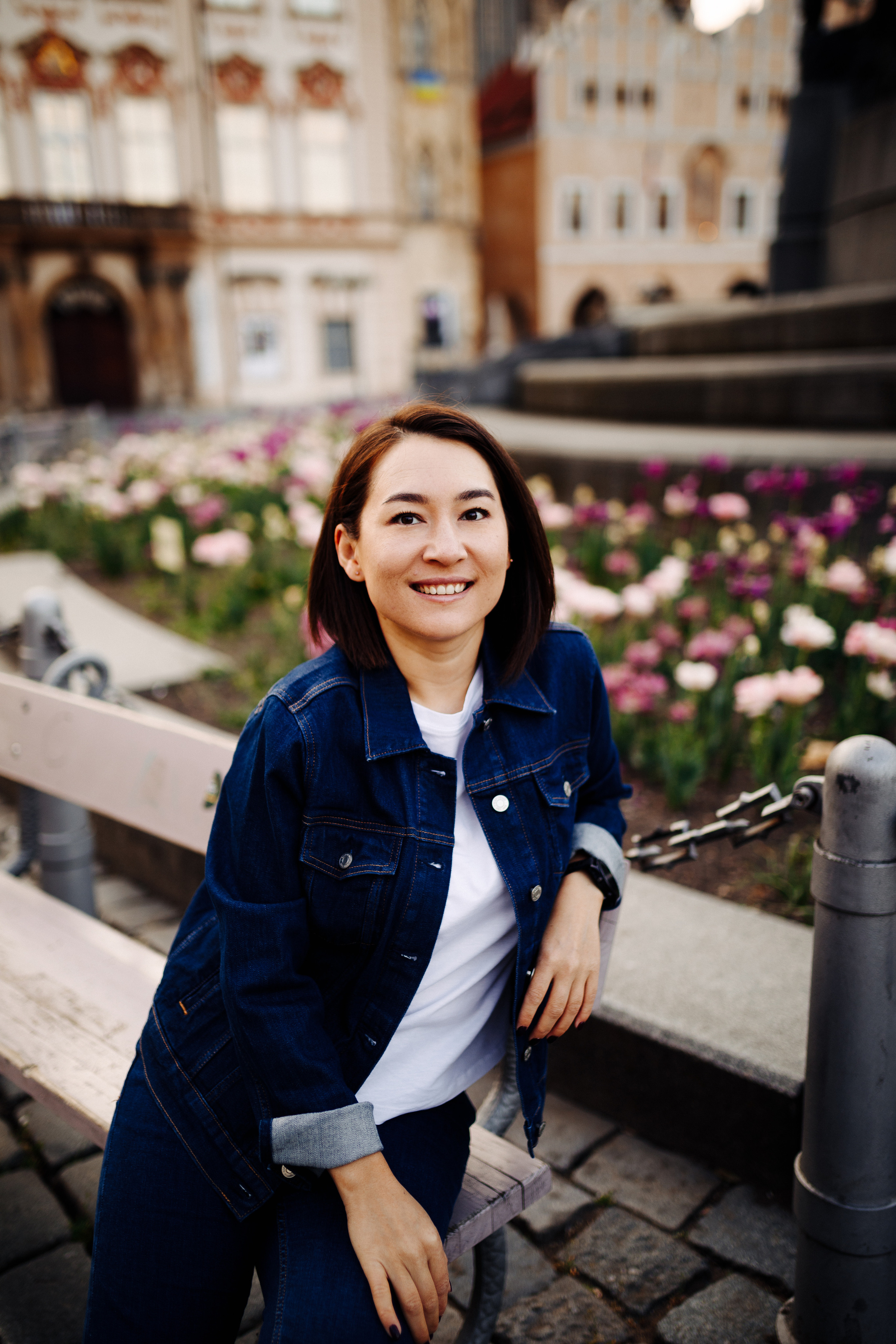 Gulmiras photoshoot. Photographer in Prague for tourists