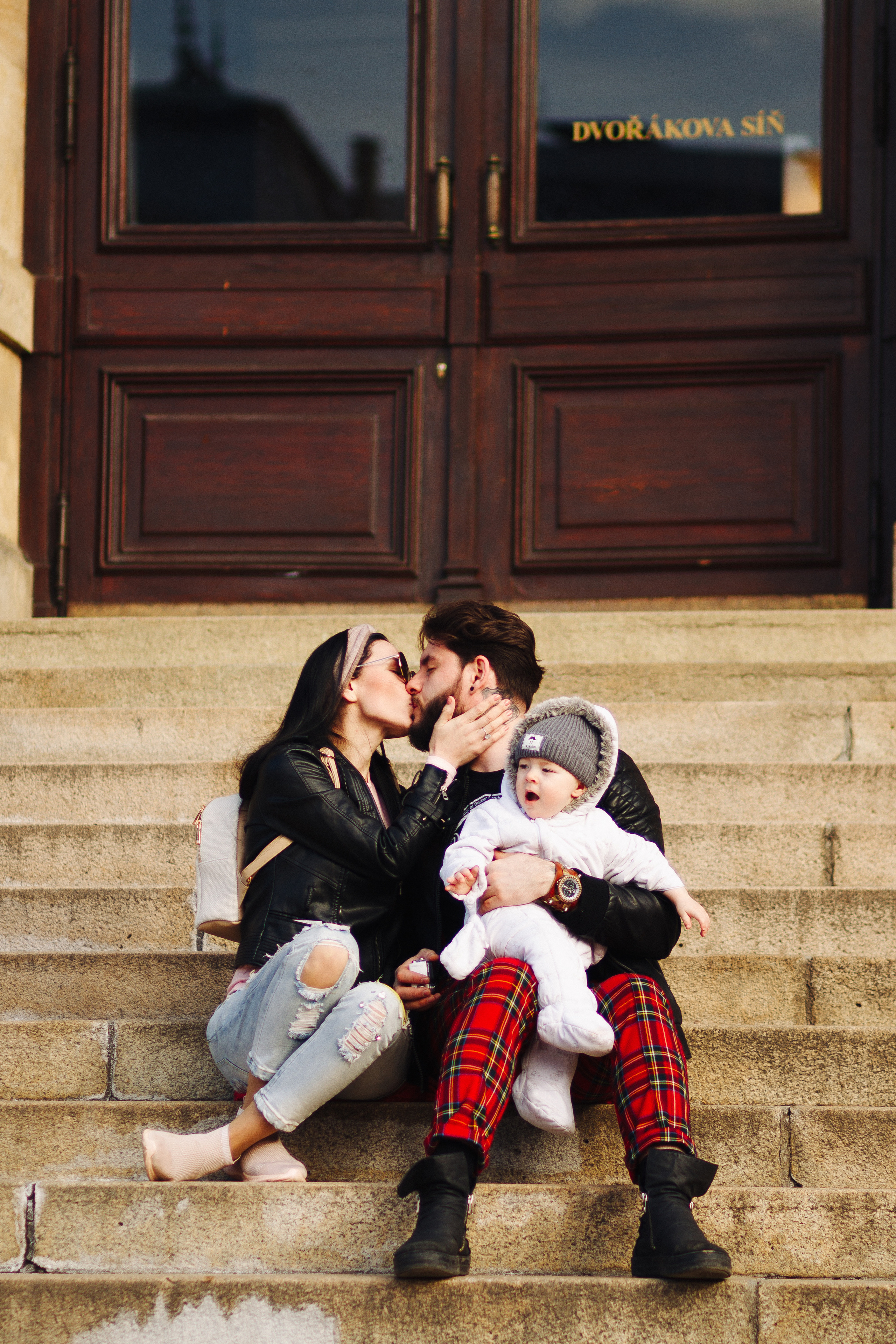 Nika, Nicol & Kolya. Photographer in Prague for tourists