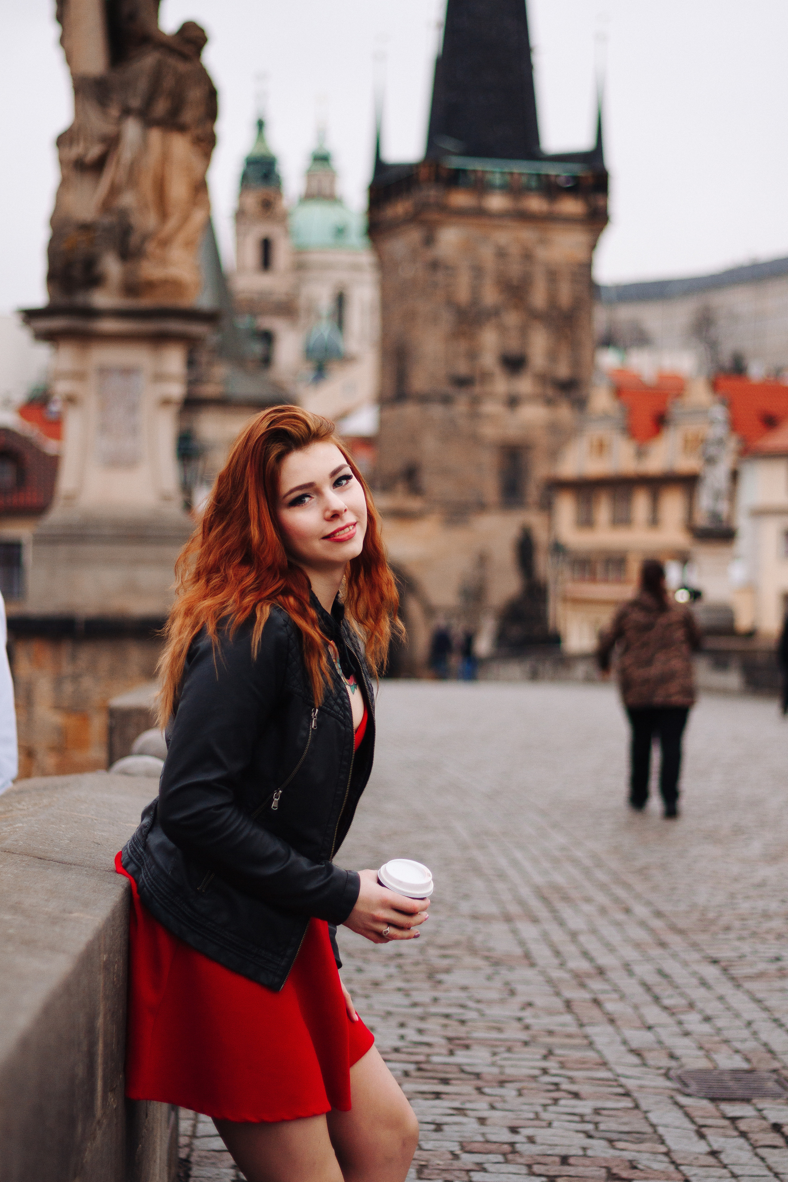 Elizabeth. Photographer in Prague for tourists
