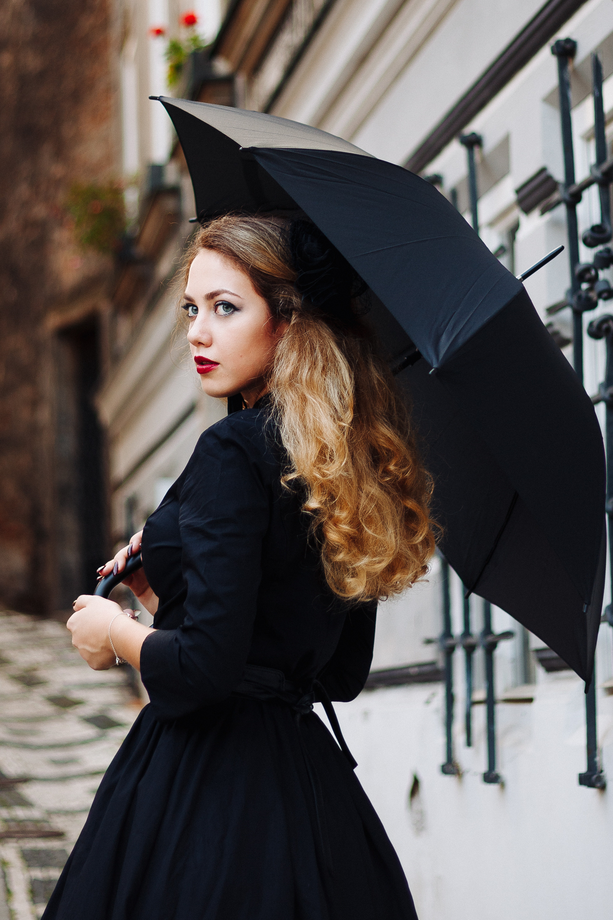 Victoria. Photographer in Prague for tourists