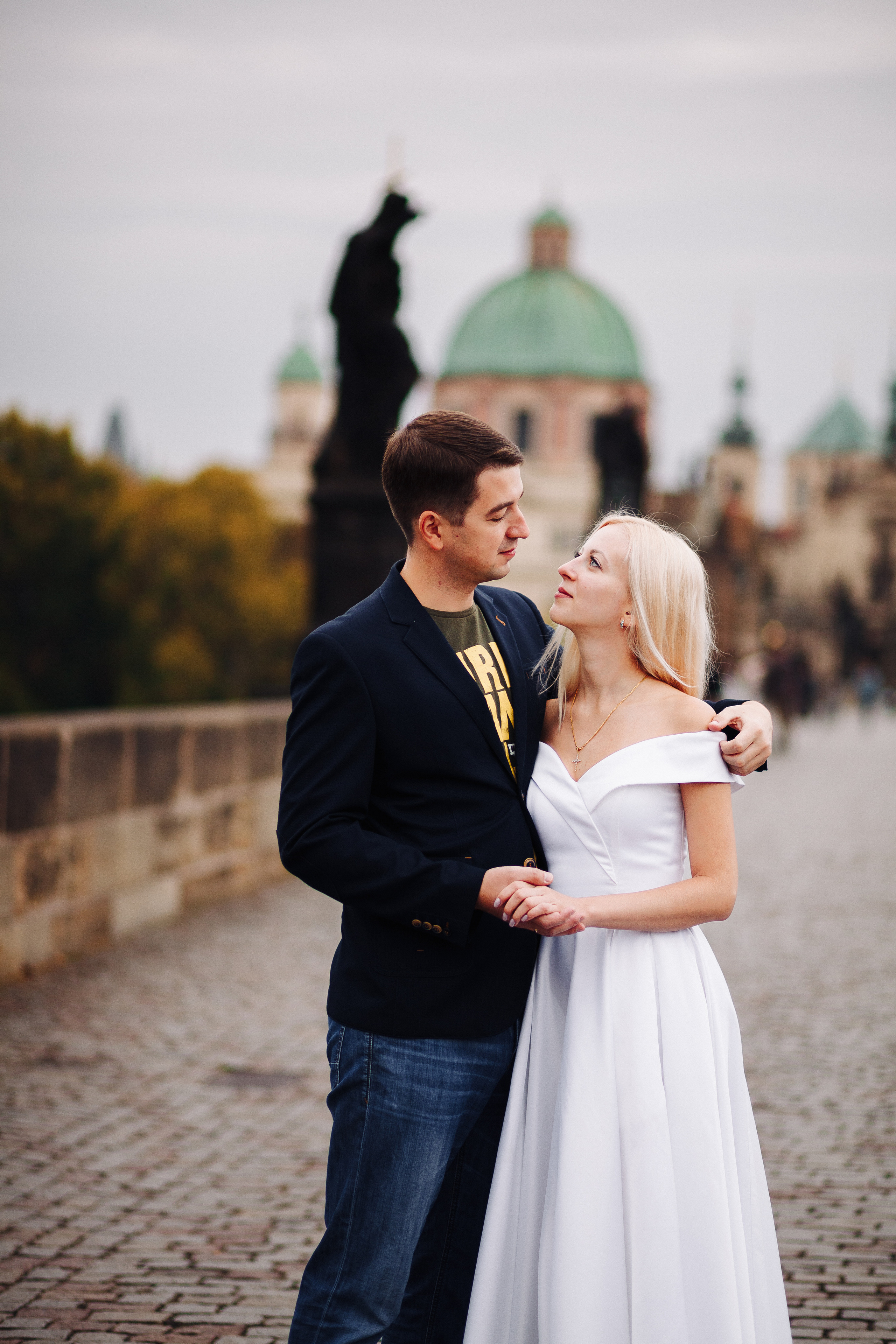 Sonya & Anton. Photographer in Prague for tourists