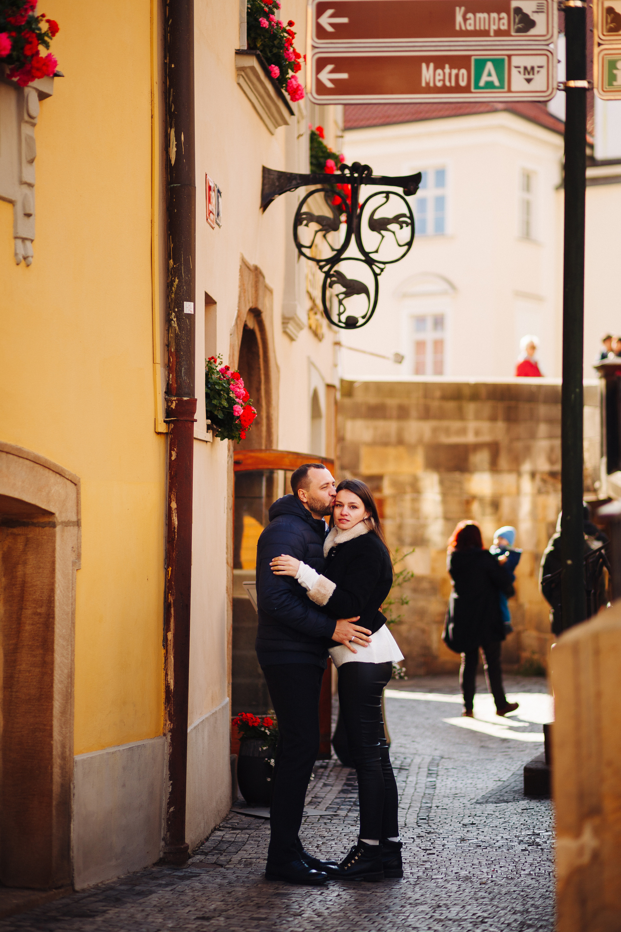 Lana & Andrew. Photographer in Prague for tourists
