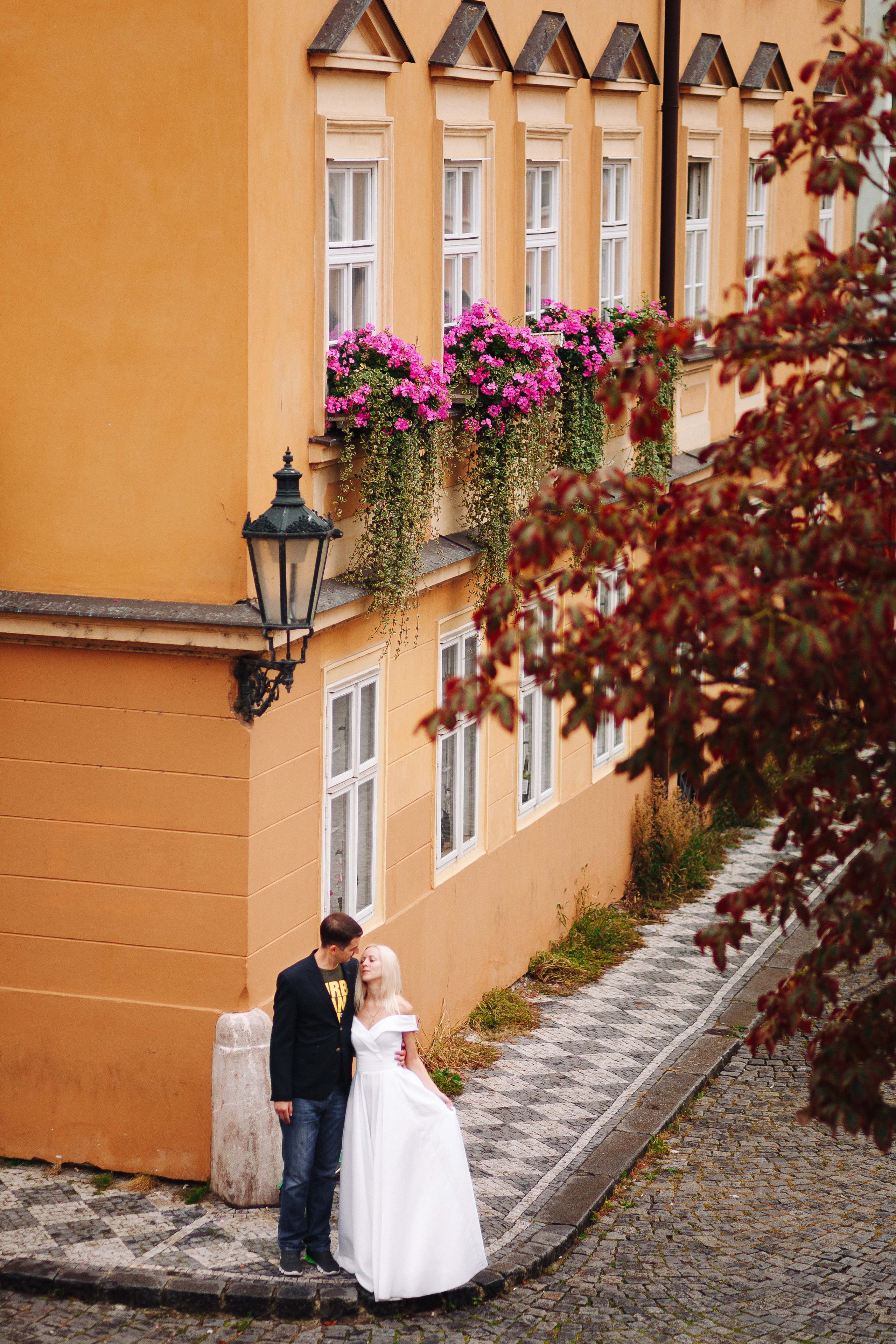 Sonya & Anton. Photographer in Prague for tourists