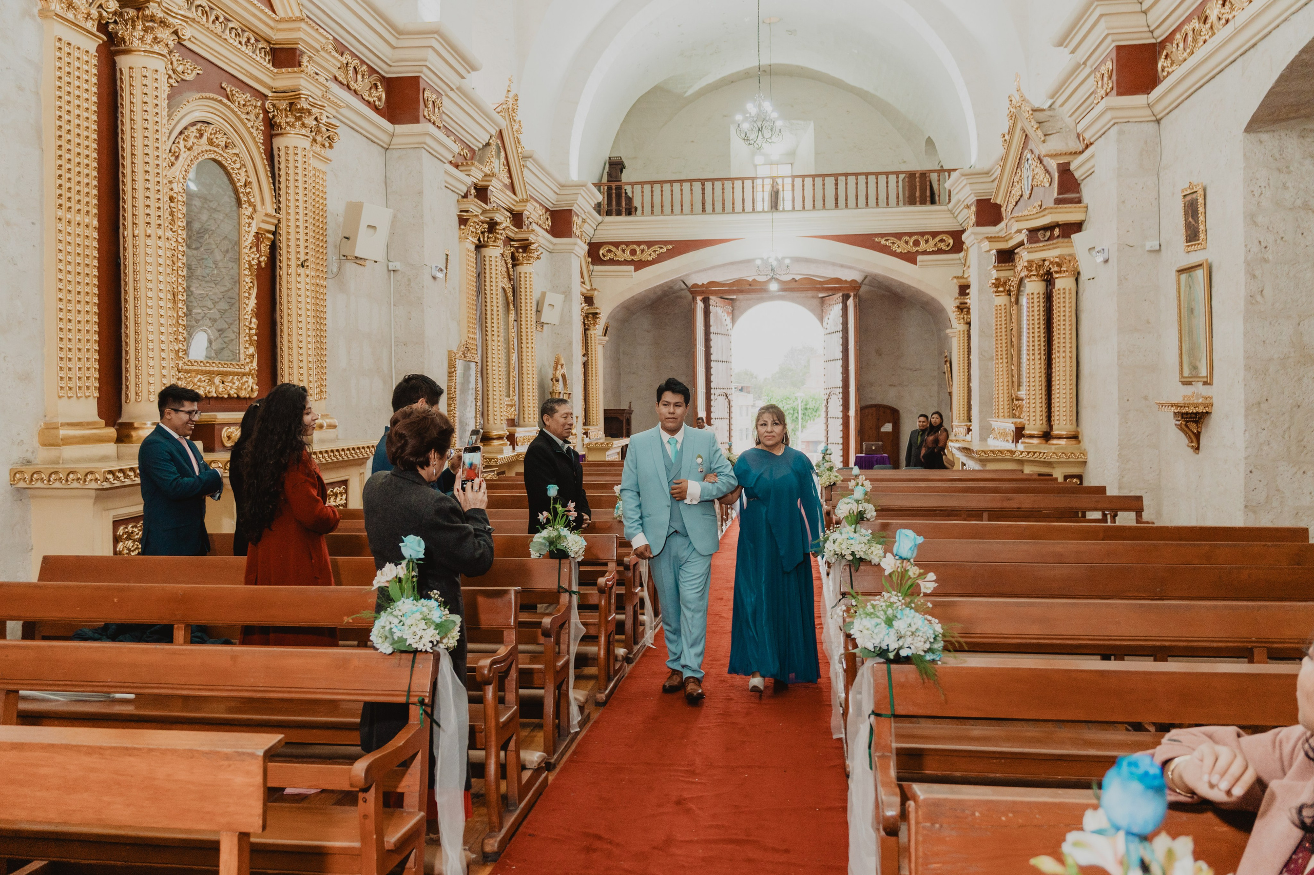 STEISY + EMMANUEL | BODA RELIGIOSA. Studio KVTA | Fotografía y Video de Bodas en Arequipa