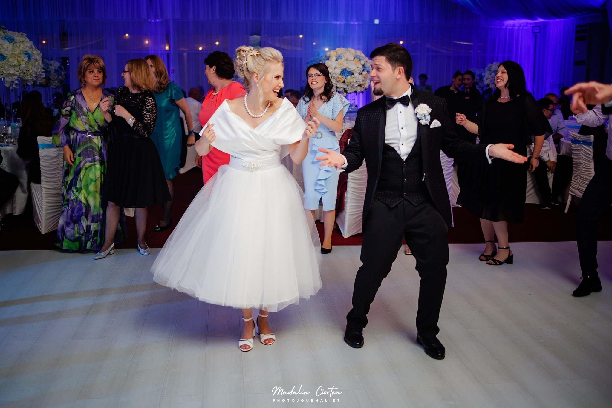 Cezara & Alex | Nuntă la Domeniile Streiului - Mercurean Evenimente | Bacia. Mădălin Ciortea - fotograf de nuntă și de familie | Dream Art Events