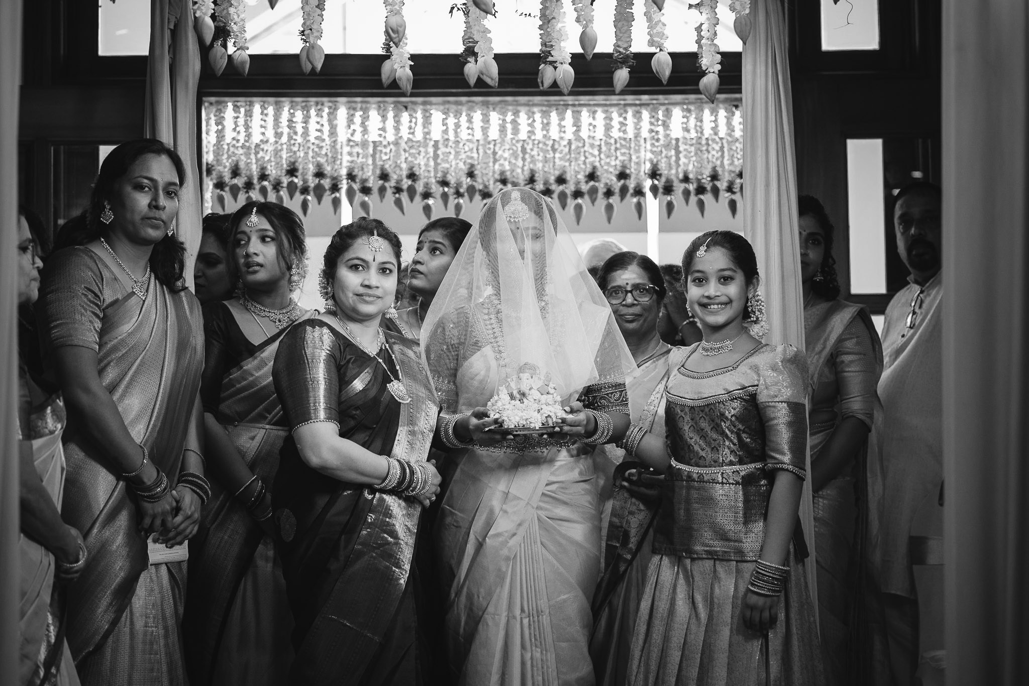 Jaffna Tamil Wedding in Colombo by Anbujawahar