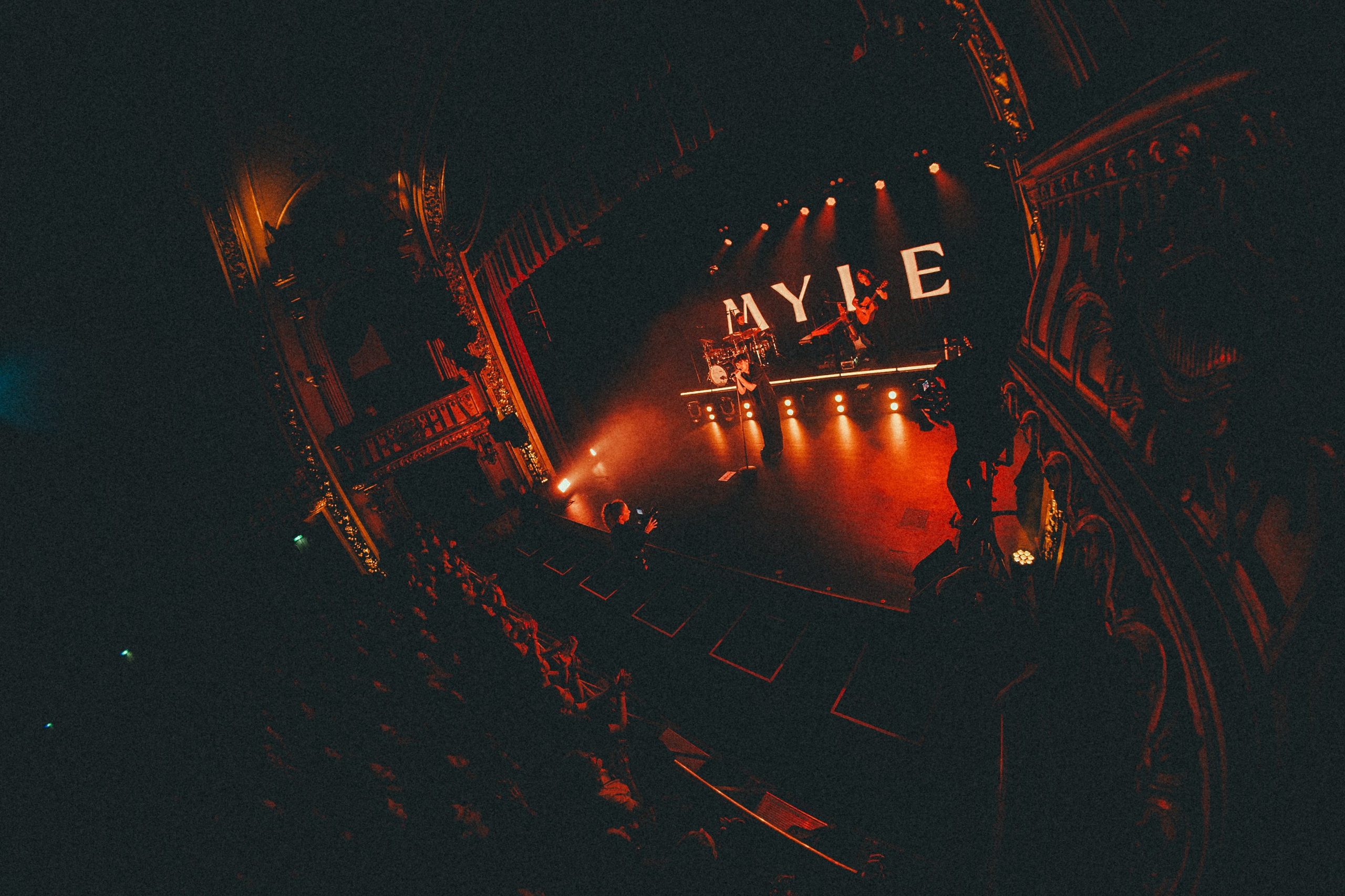 Myle. Concert and portrait photographer in Prague
