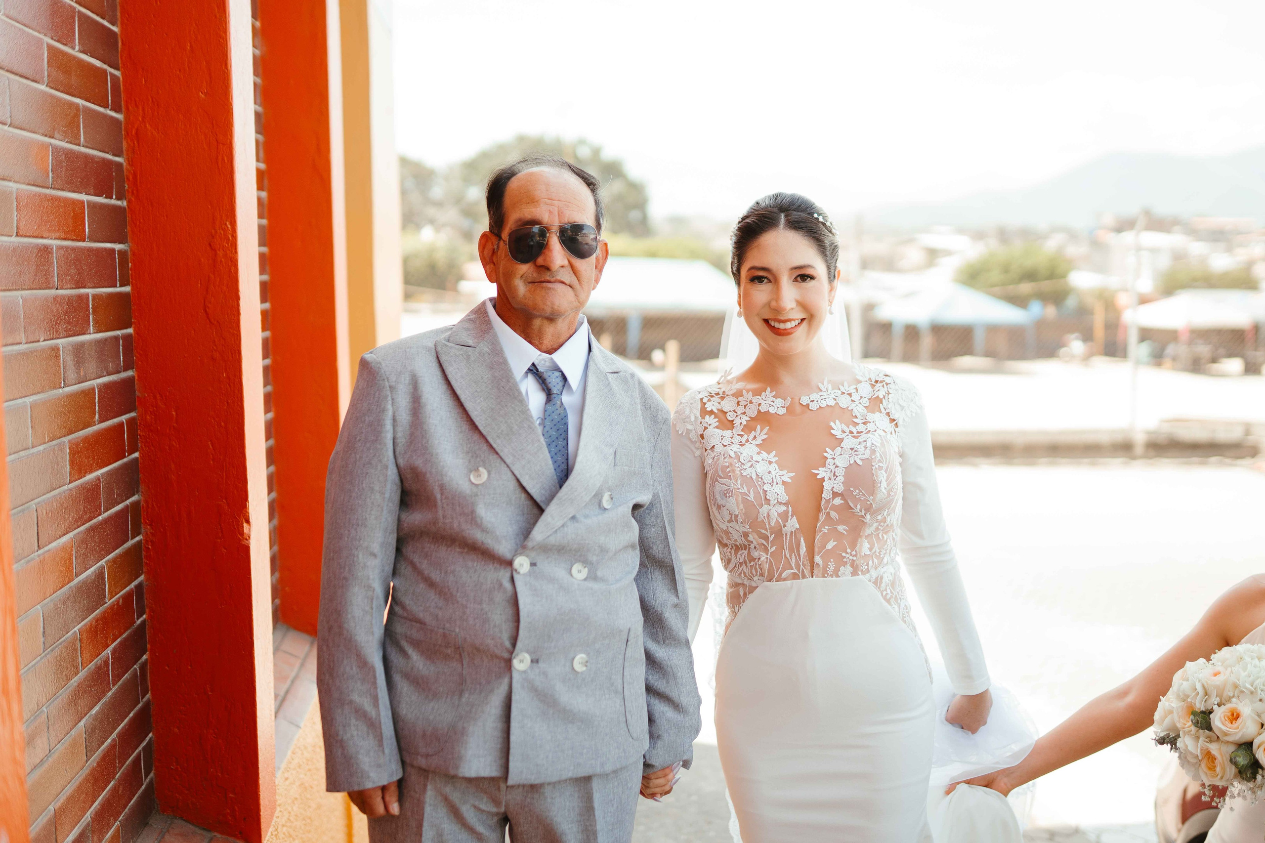 Karina y Daniel. Fotógrafo de bodas en Loja Ecuador | Piero Alvarez PH