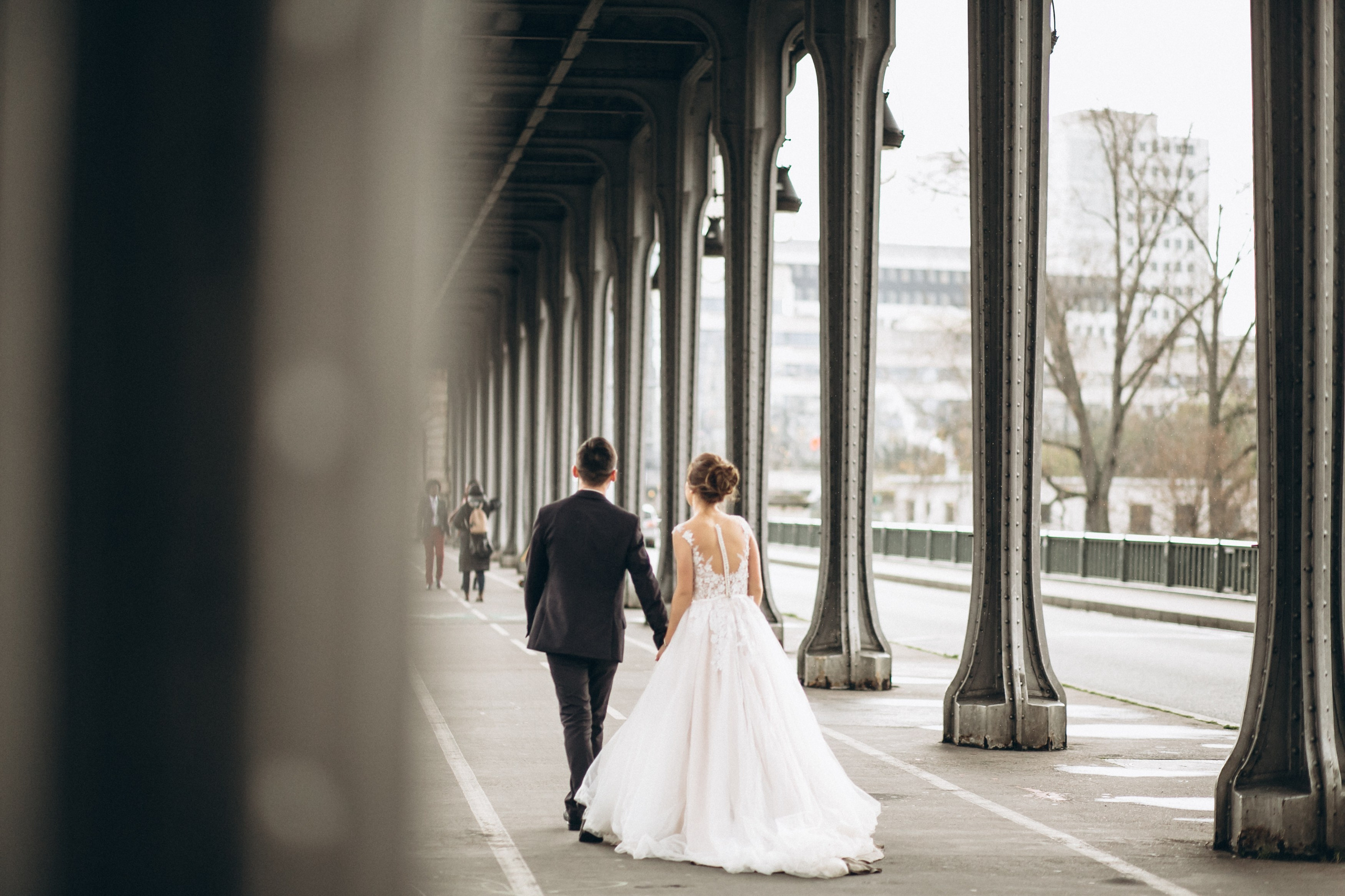 Professional wedding photoshoot in Paris. Alice Bell — Wedding photographer in New York