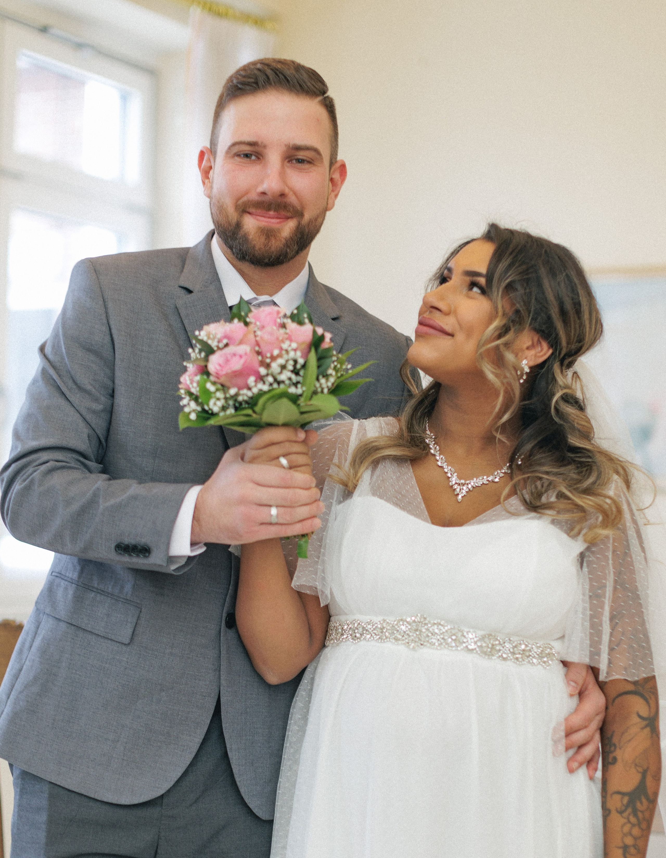 Hochzeitsfotoshooting in Hamburg Morisha und Senco. Hochzeitsfotograf und Hochzeitsvideograf aus Hamburg | Roka21Film