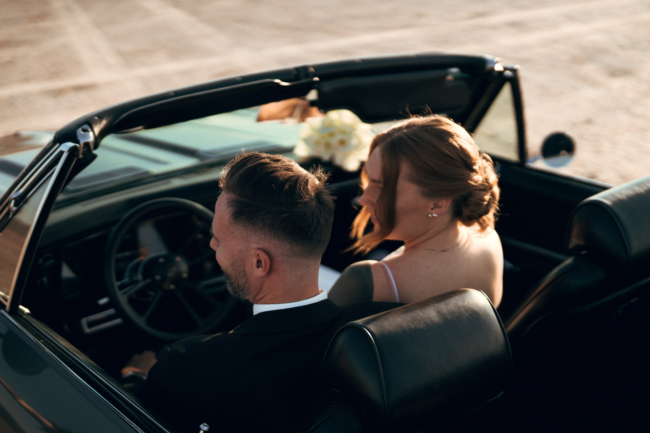 Dasha&Jeremy. Wedding & elopement photographer Viktoriya Kravtsov. Las Vegas