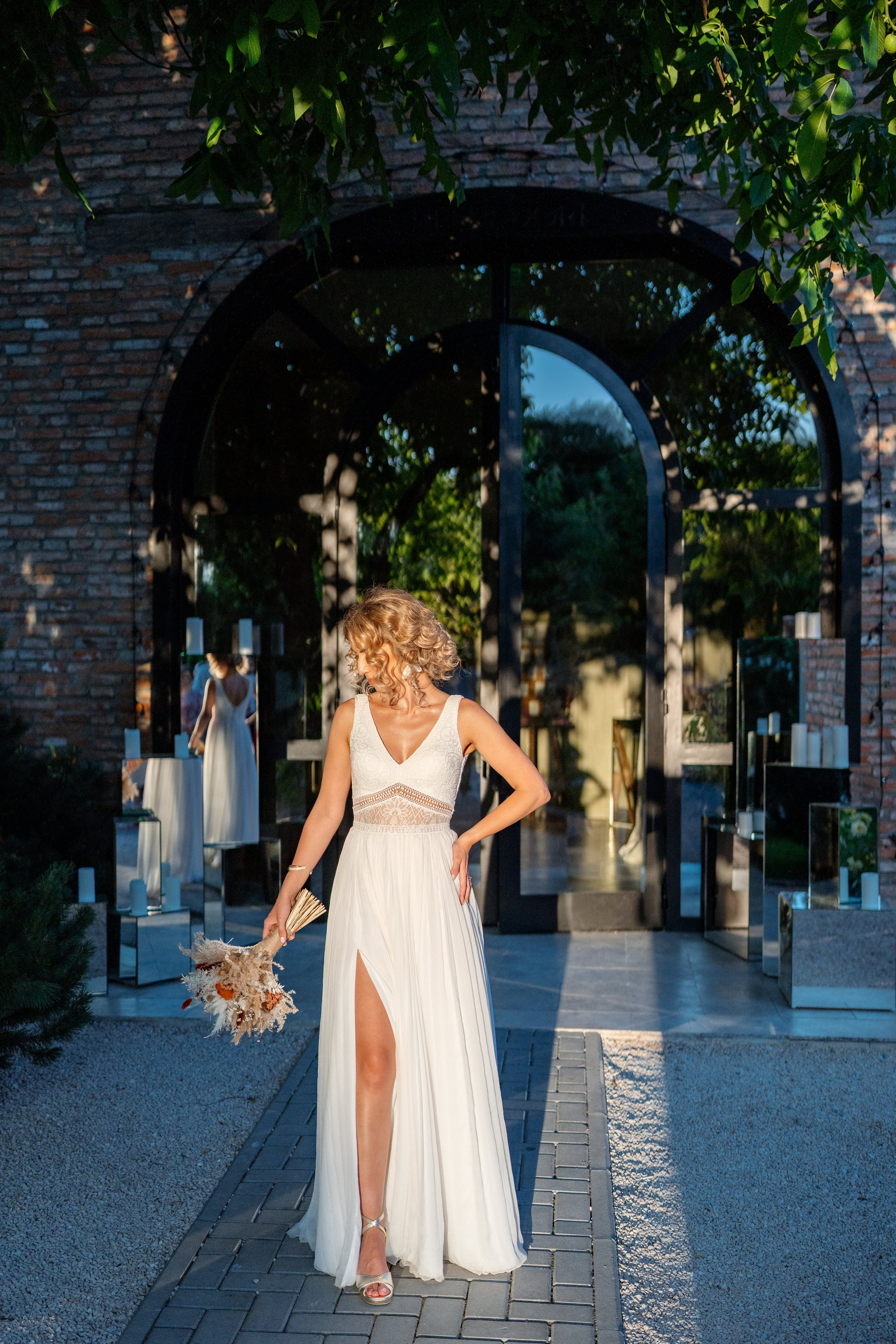 Octavia & Theo. Destination Wedding Photographer Alex Pasarelu