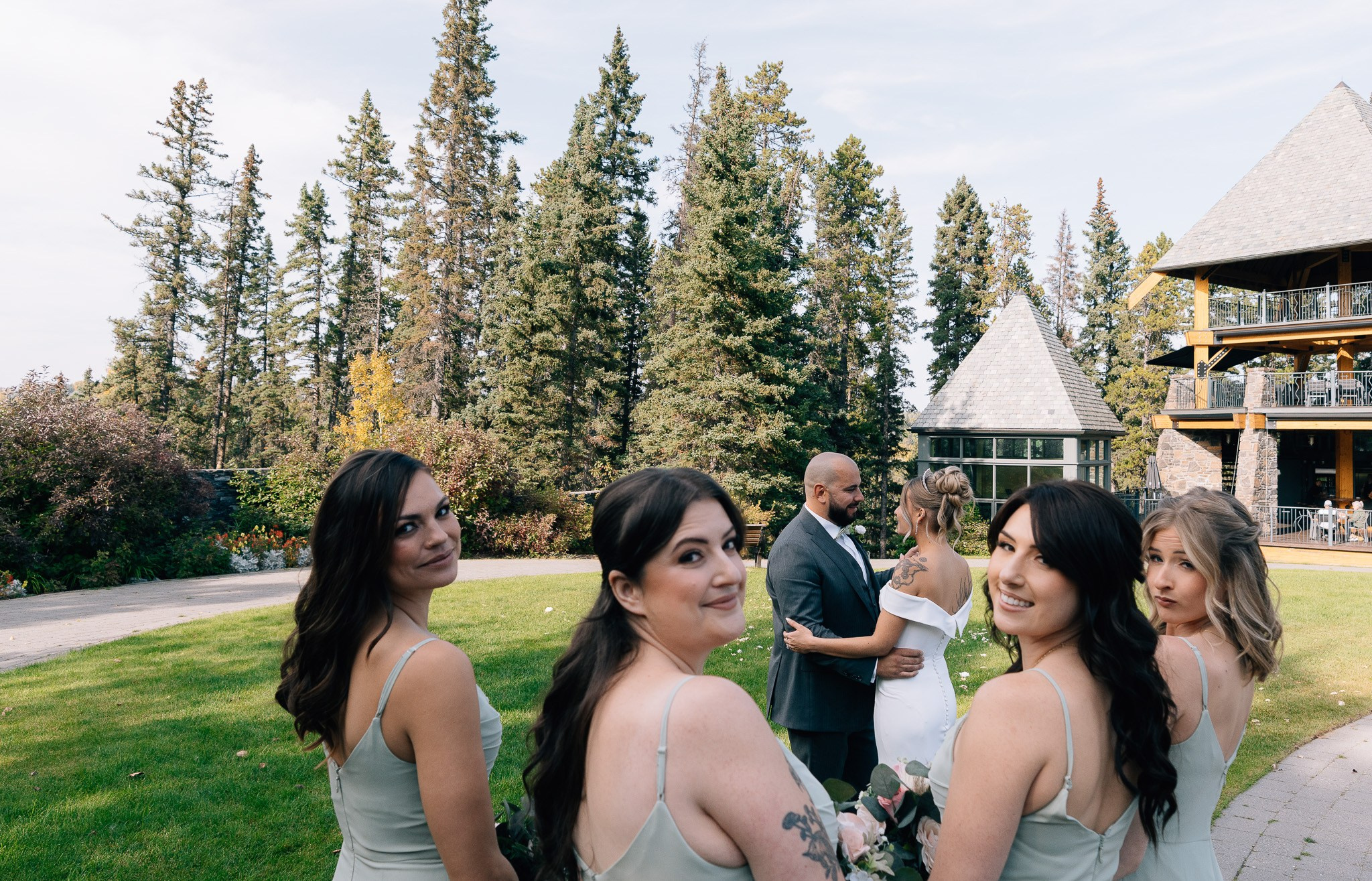Wedding in a Bragg Creek, Alberta