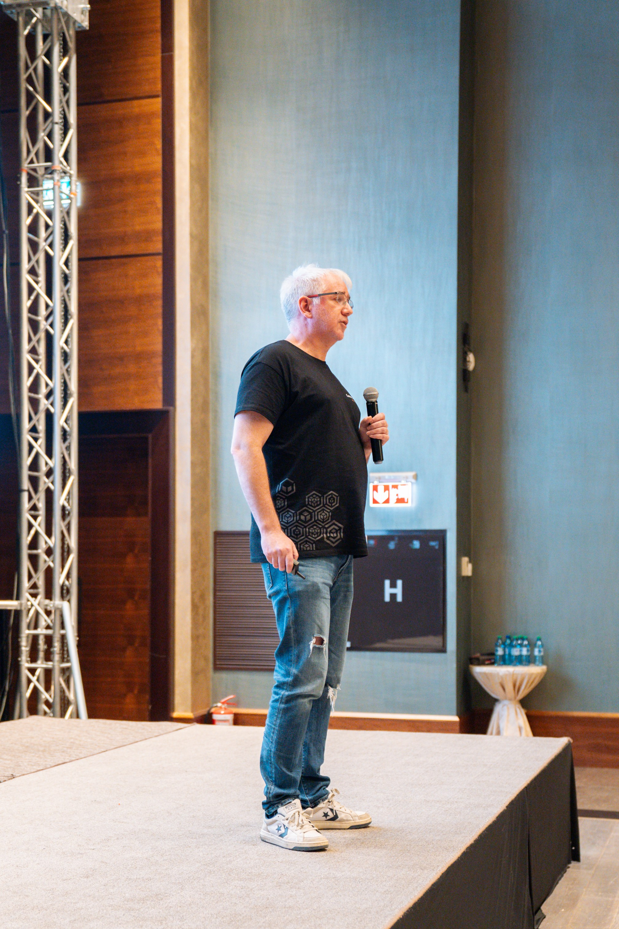 AWS Community Day 2025. Cozac Cristian Photographer